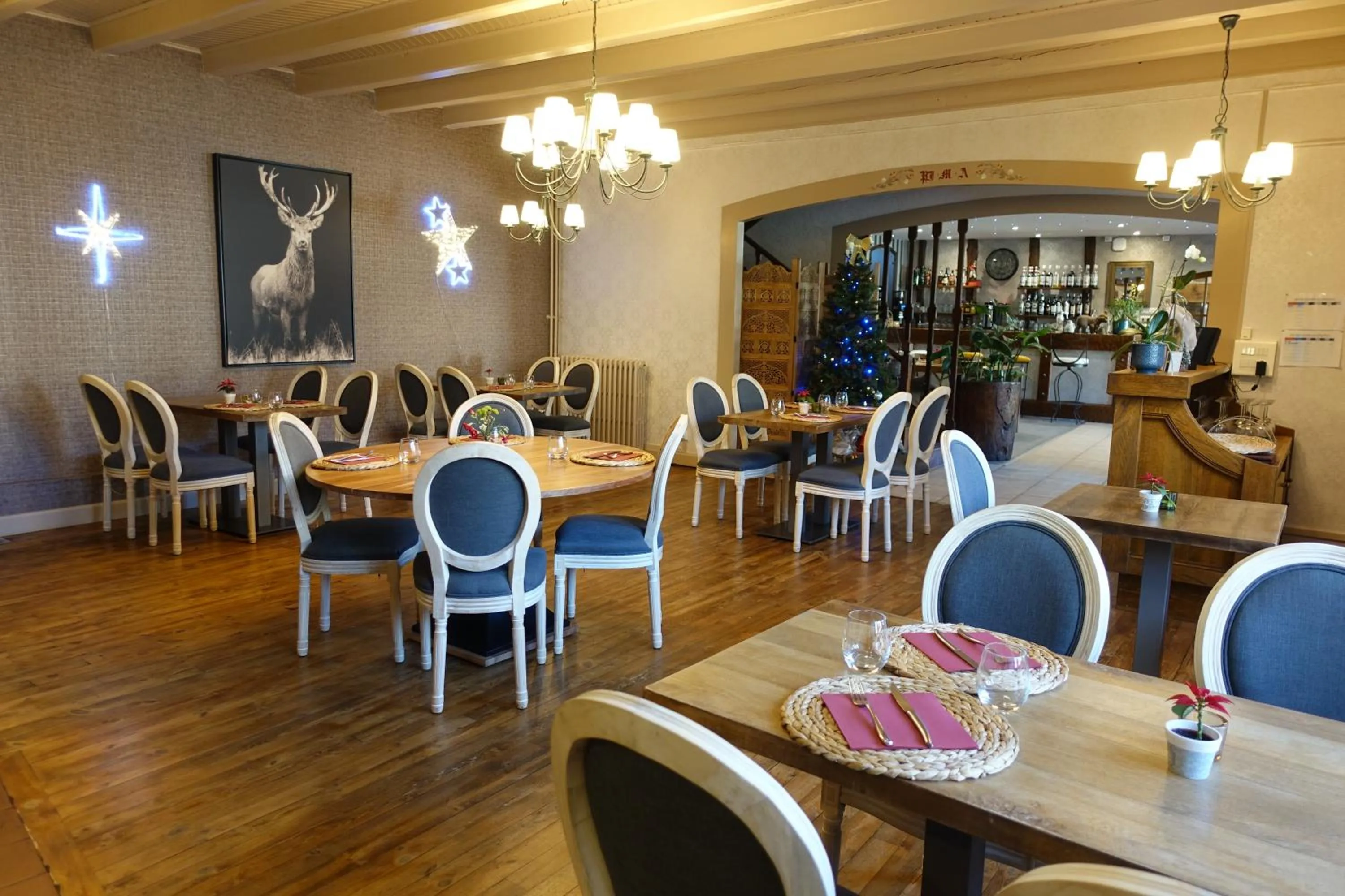 Hôtel Restaurant du Plomb du Cantal