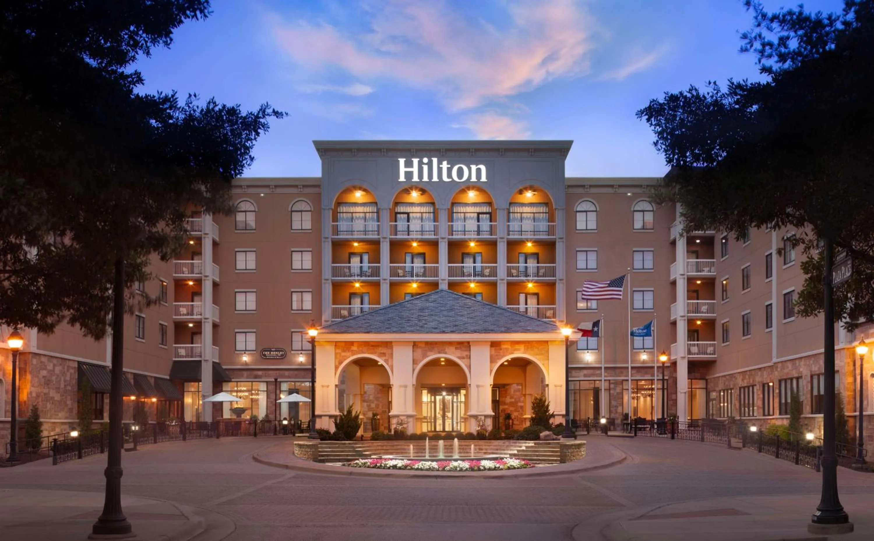 Property building in Hilton Dallas Southlake Town Square