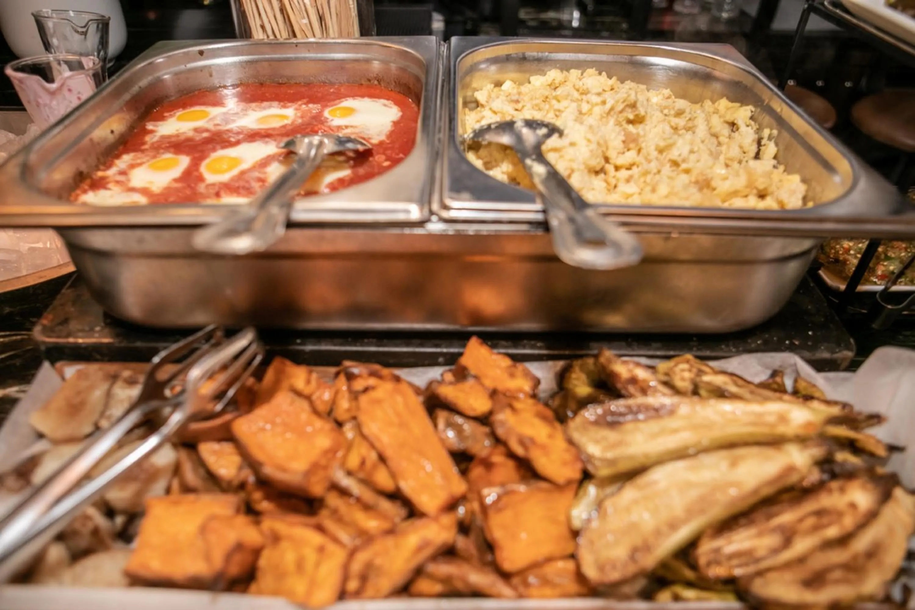 Food and drinks in Ultra Tel Aviv Boutique Hotel