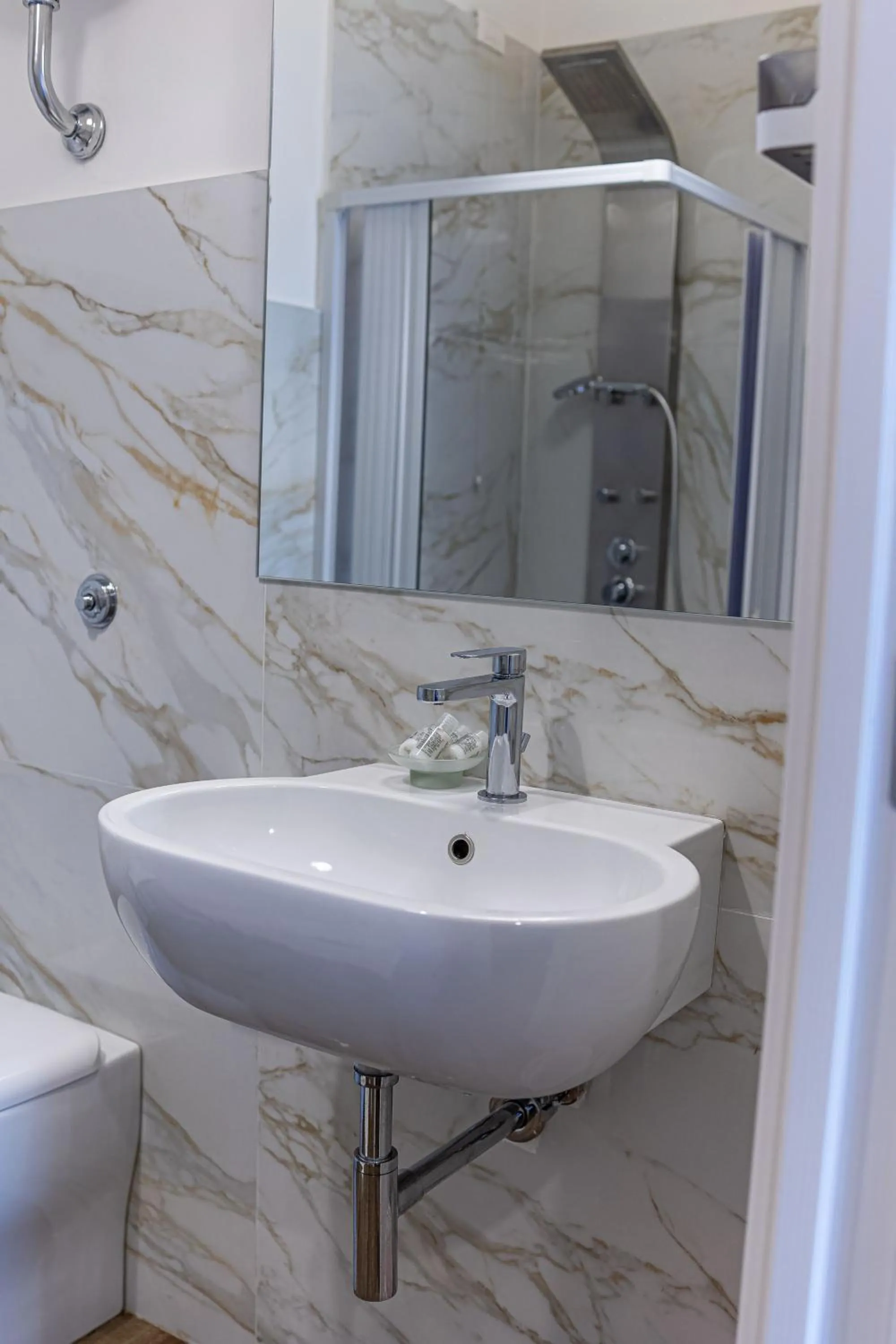 Bathroom in Nel Cuore di Parthenope