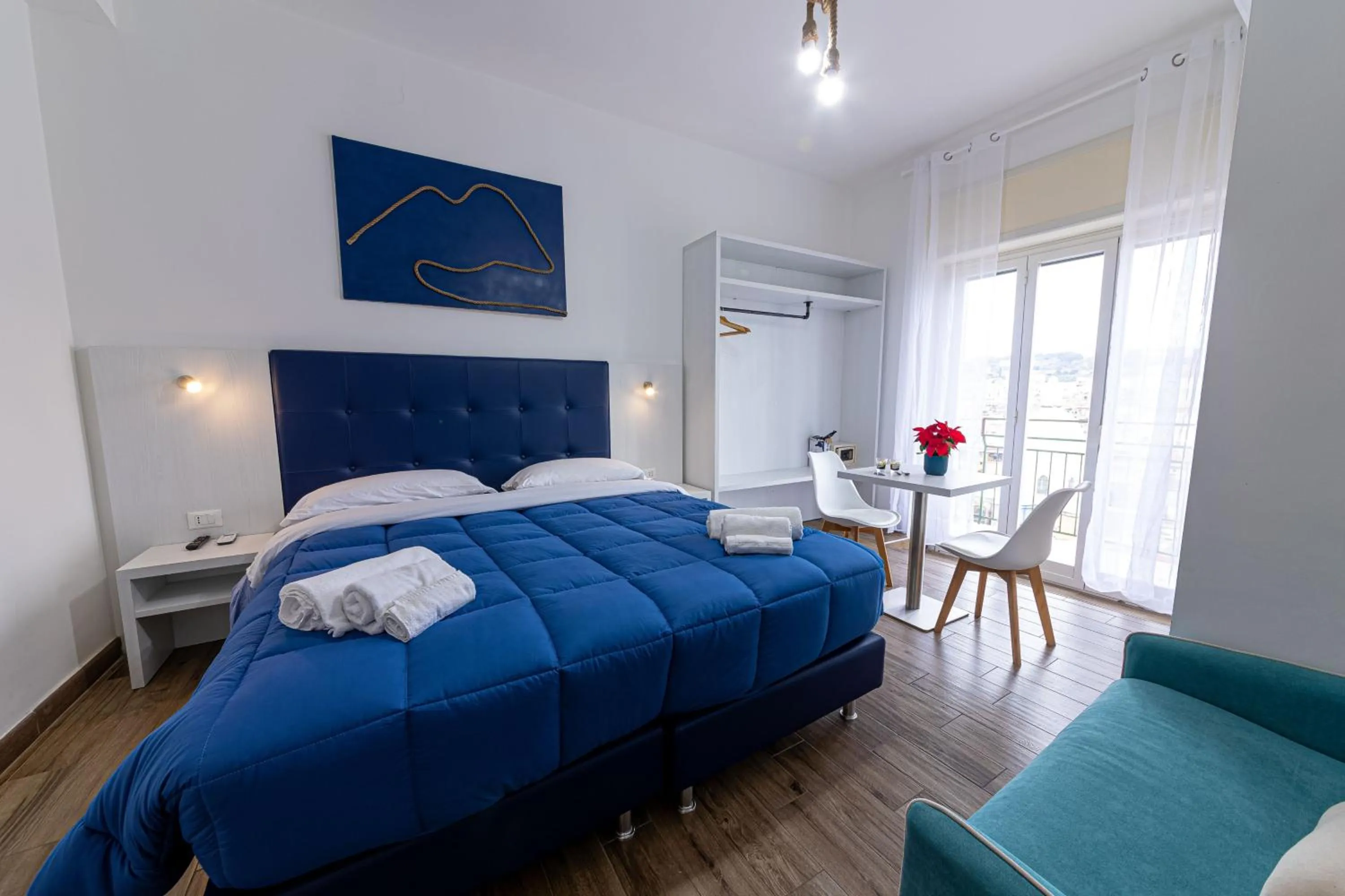 Balcony/Terrace, Bed in Nel Cuore di Parthenope