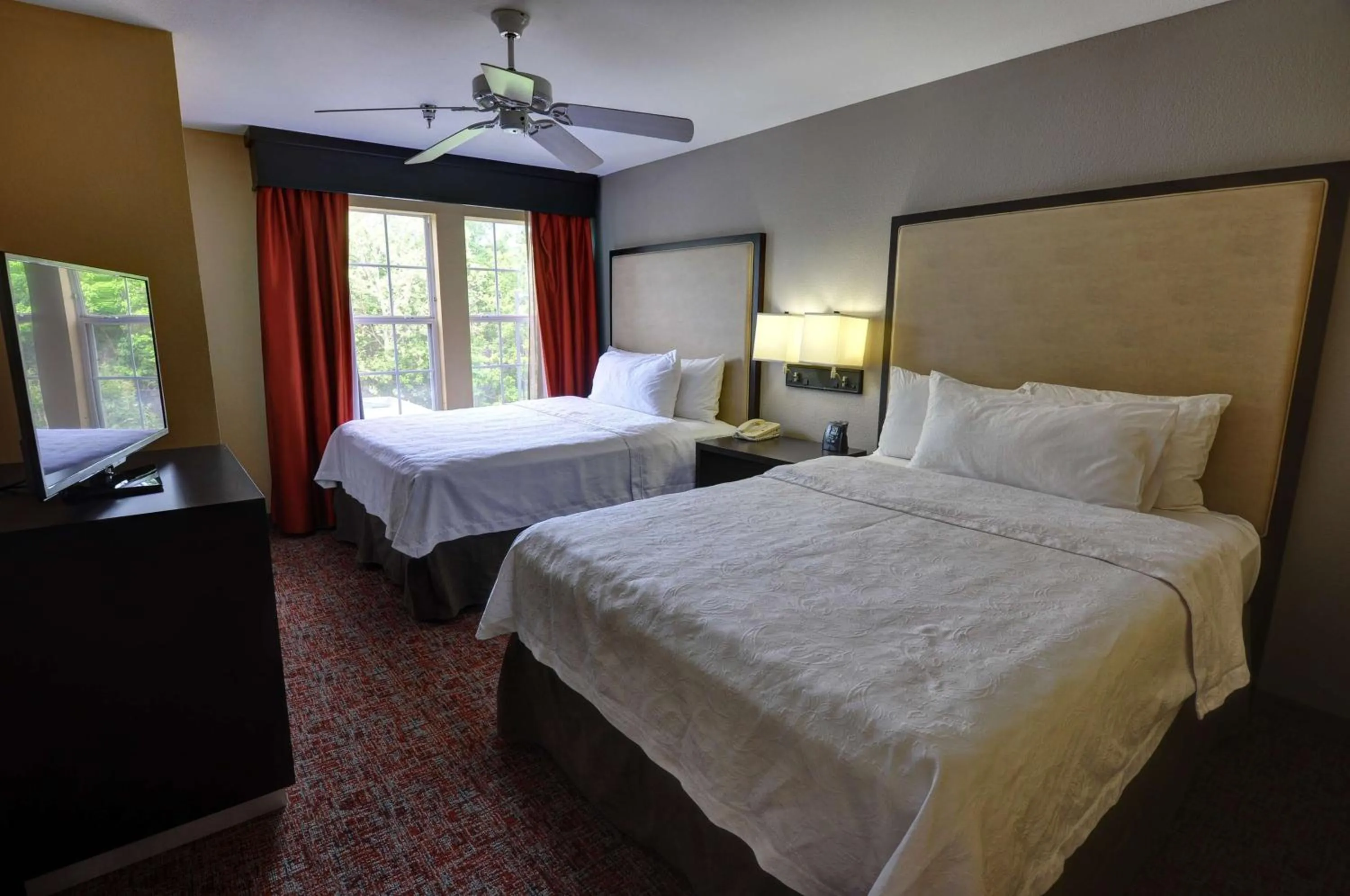 Bed in Homewood Suites by Hilton- Longview