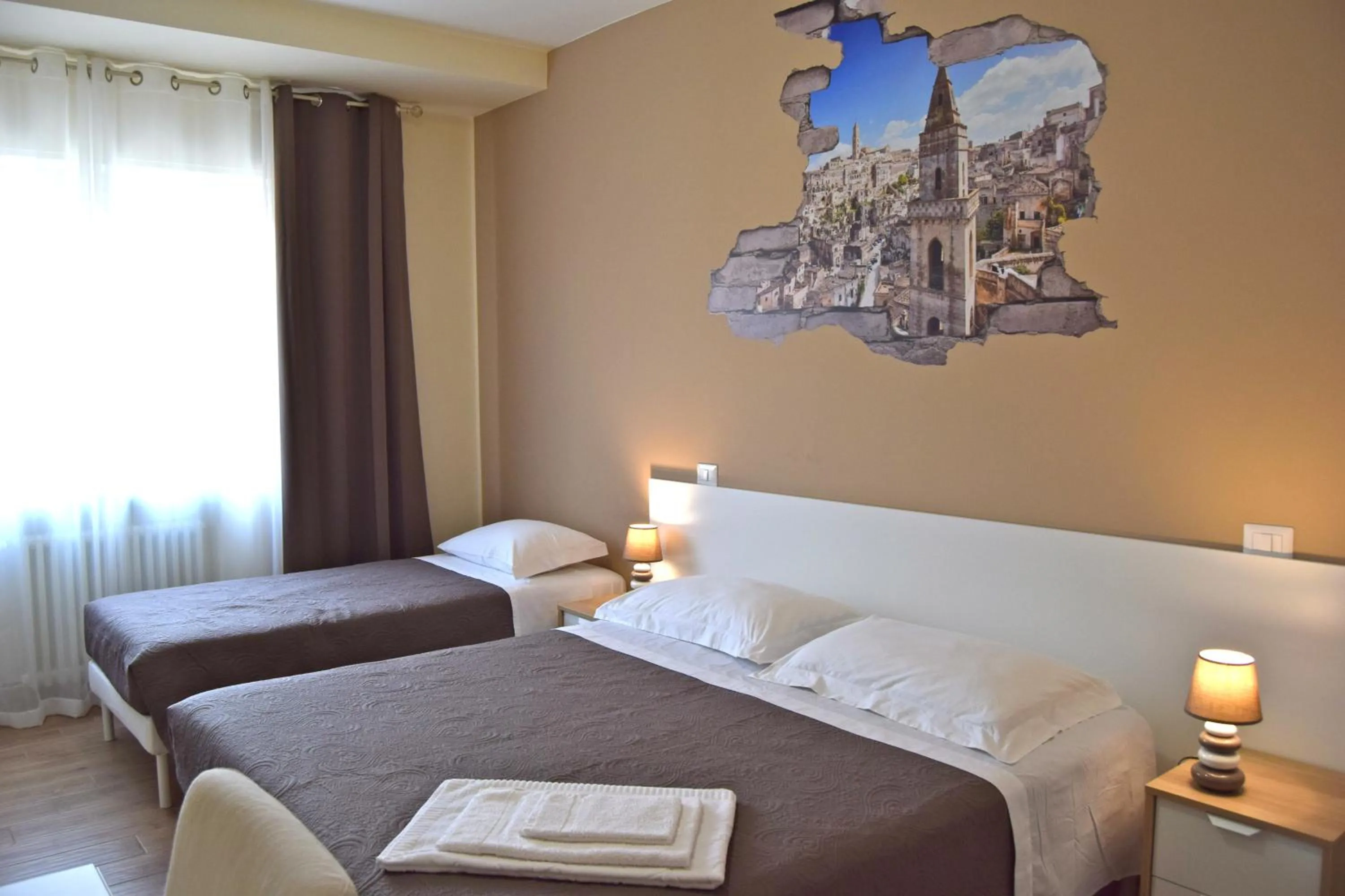 Photo of the whole room in Civico 28