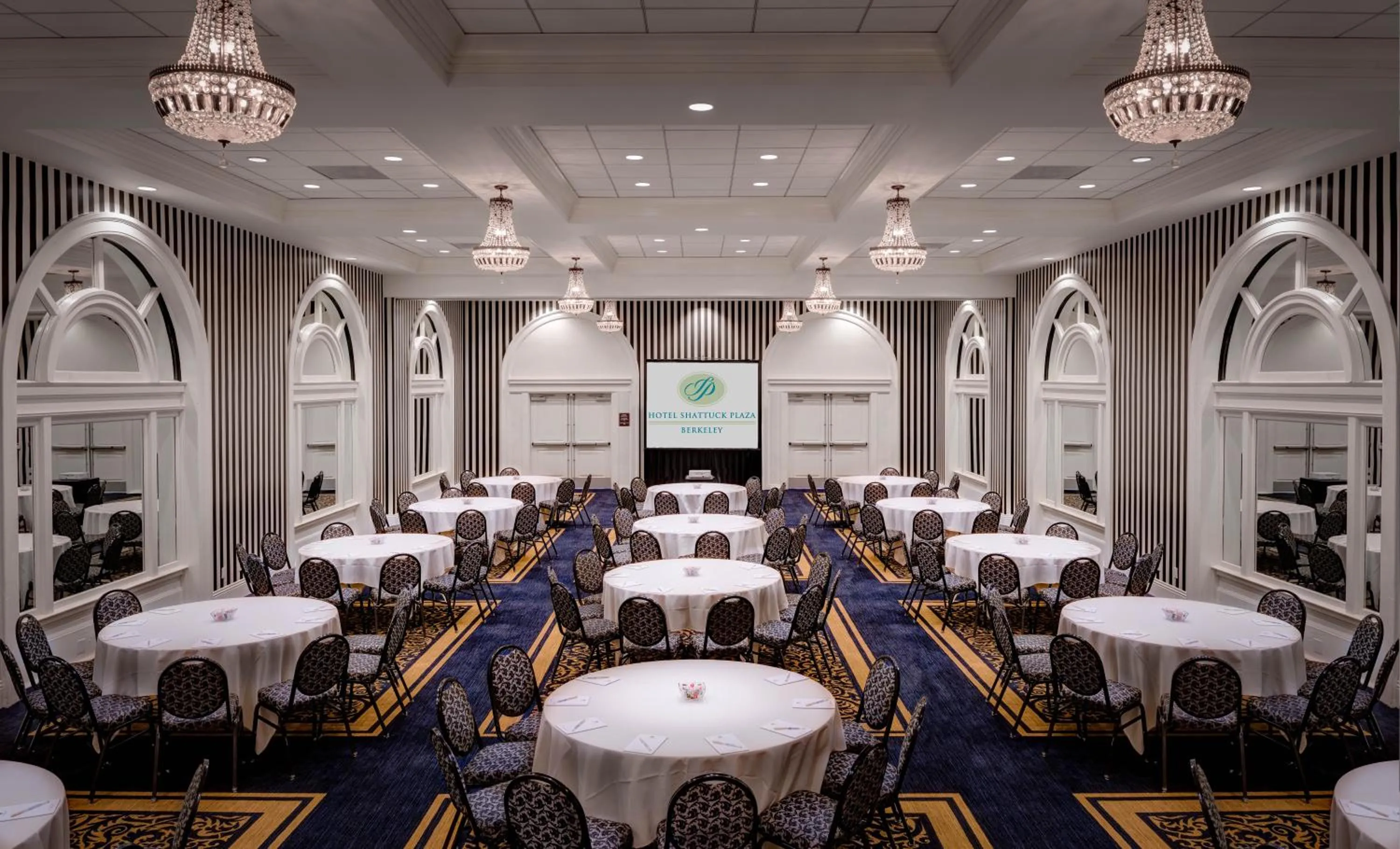 Banquet/Function facilities in Hotel Shattuck Plaza