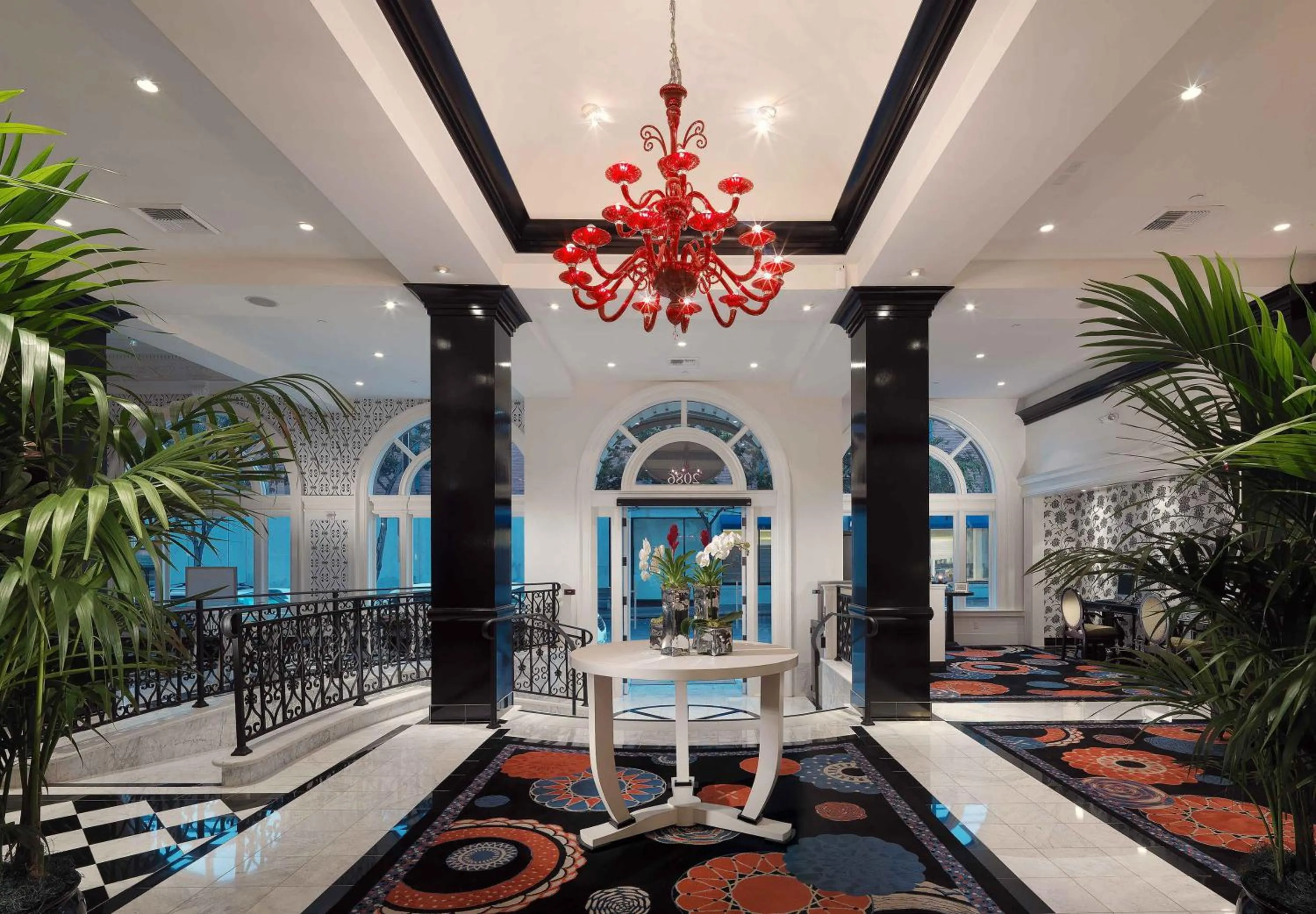 On-site shops in Hotel Shattuck Plaza