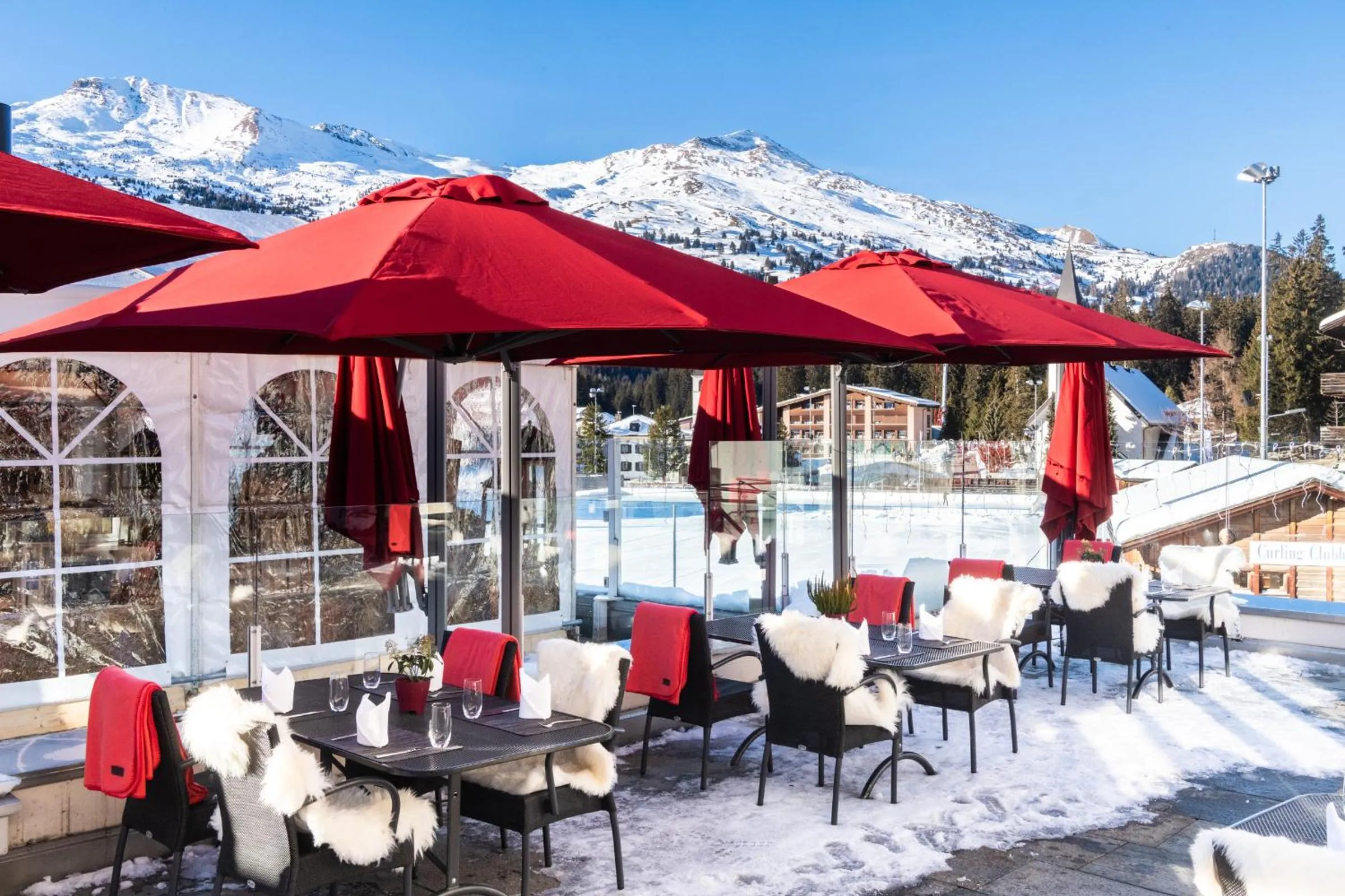 Winter in Hotel Lenzerhorn - Alpine Stay, Spa & Savour