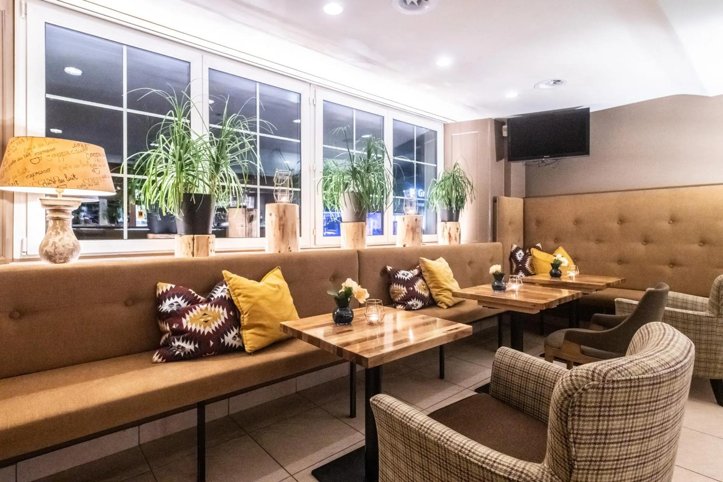 Restaurant/places to eat in Hotel Lenzerhorn - Alpine Stay, Spa & Savour