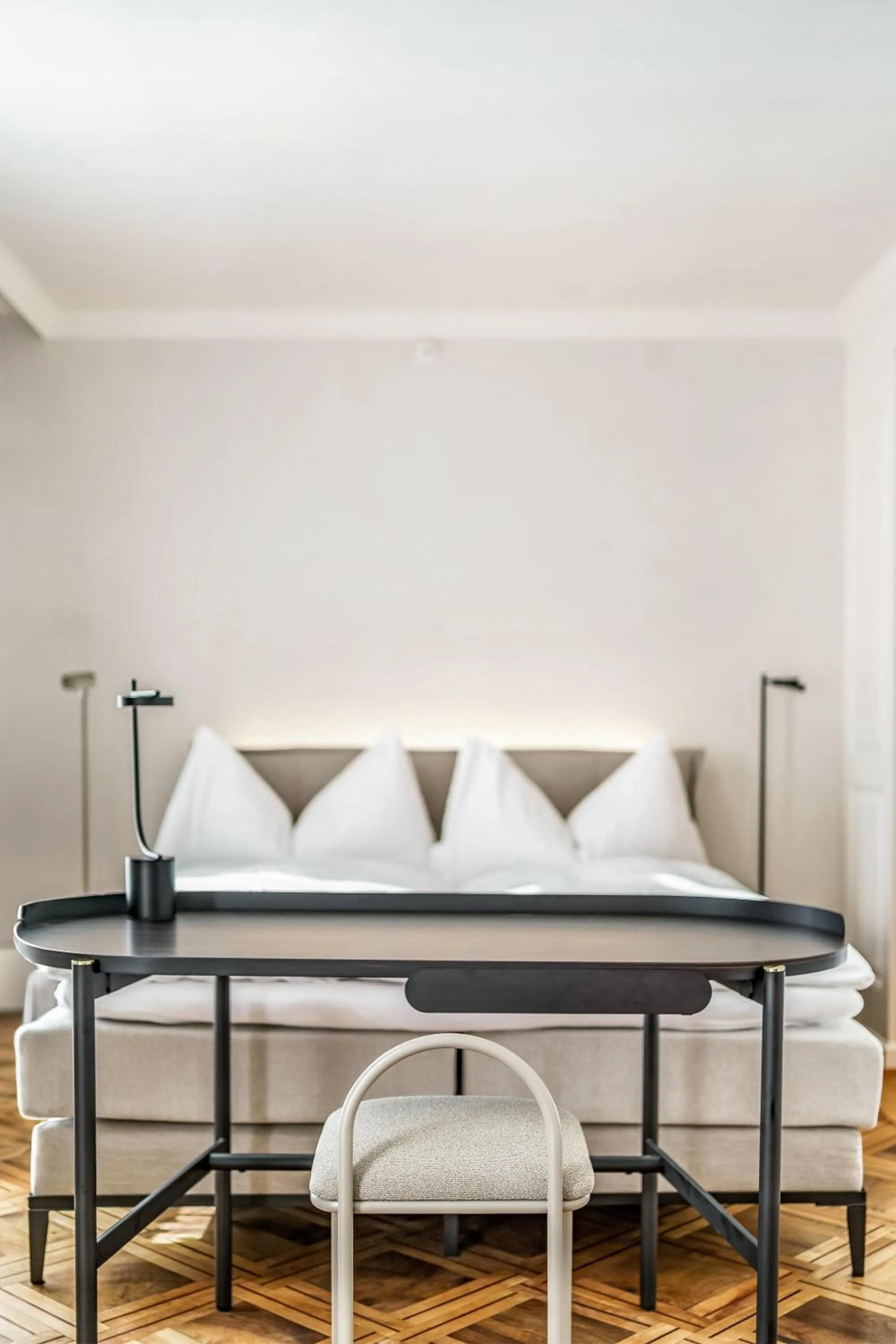 Bed in BLUME Baden Hotel & Restaurant