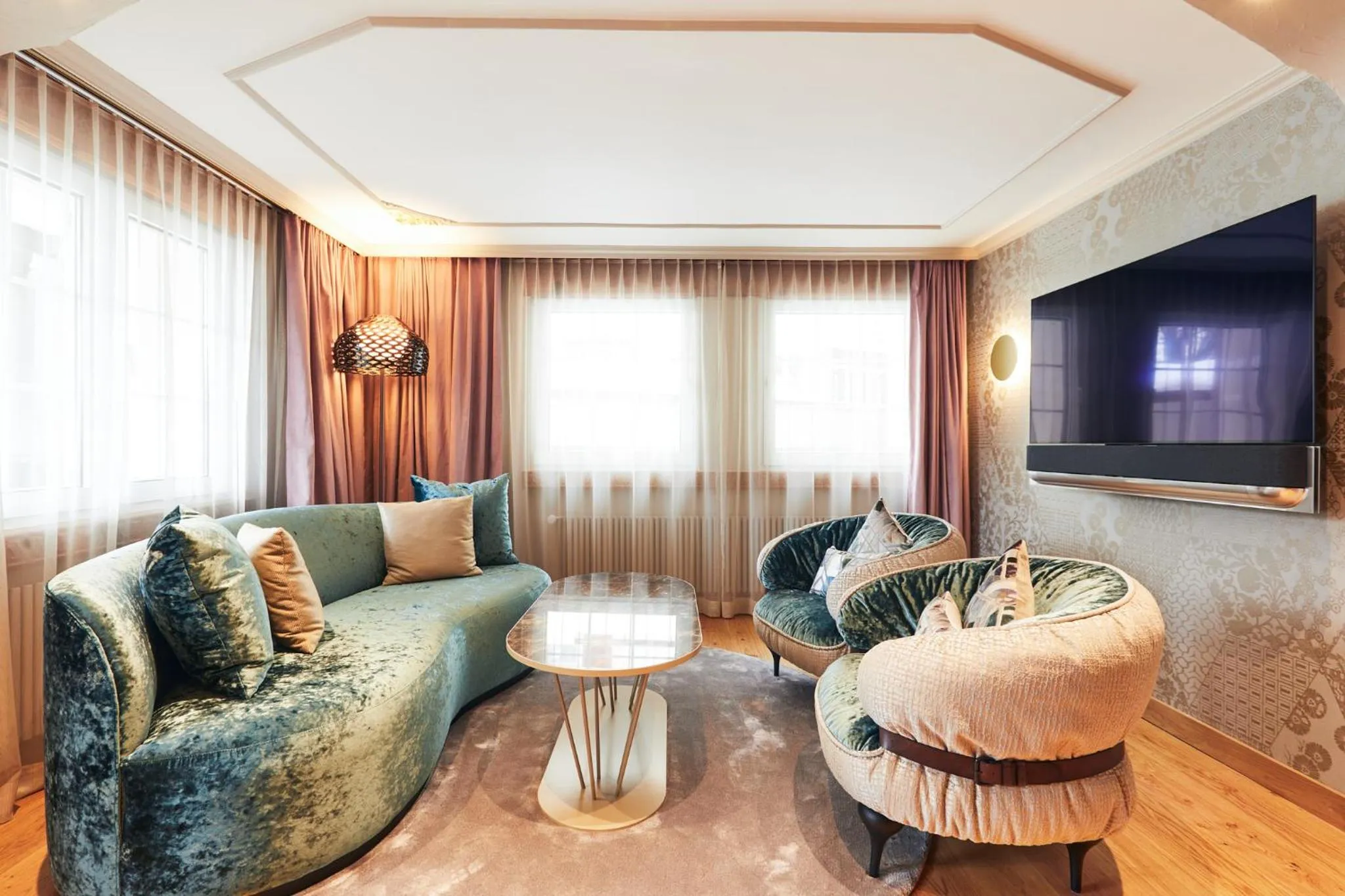 TV and multimedia in Resort Hotel Alex Zermatt