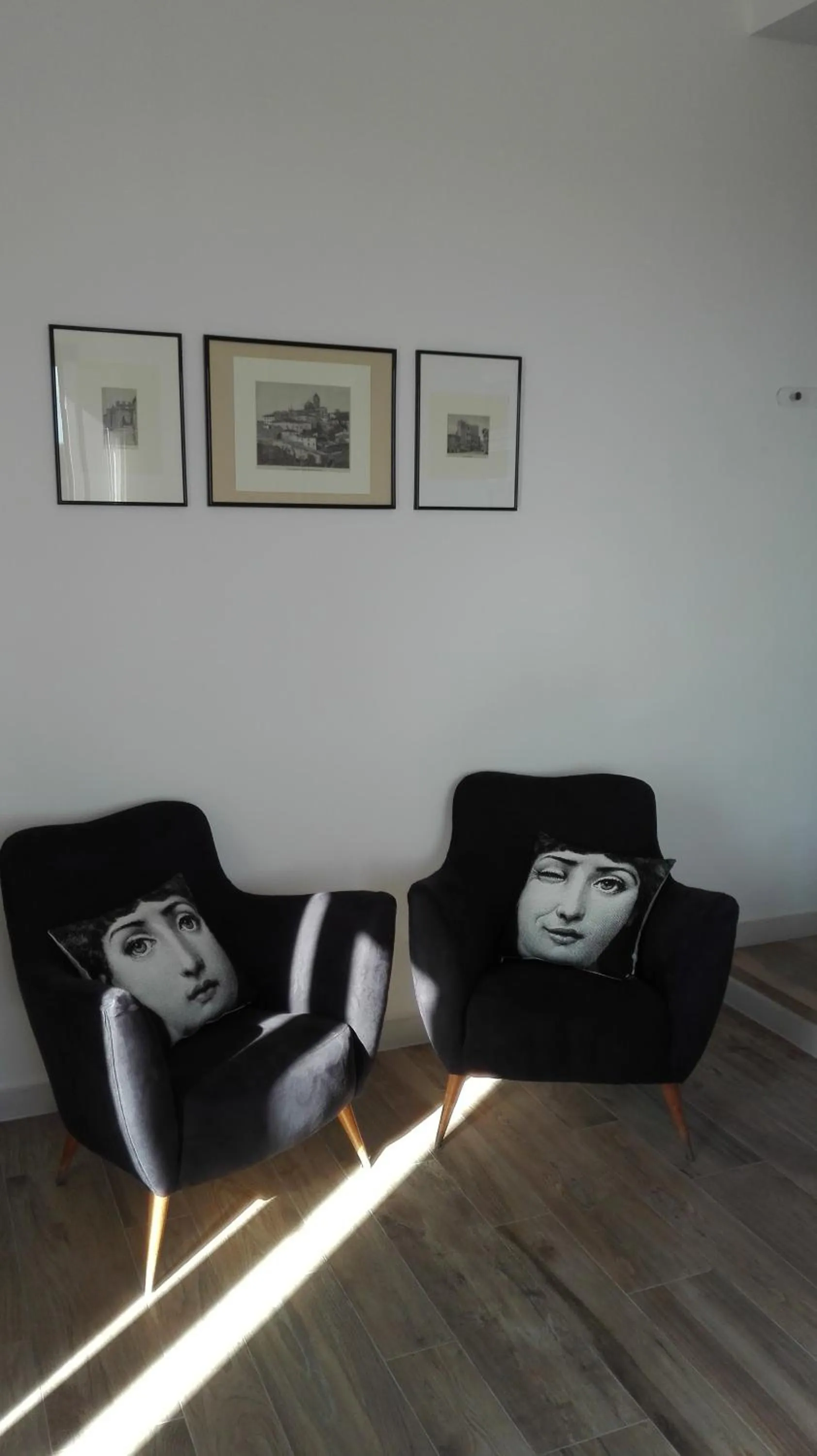 Photo of the whole room in AL 32 B&B