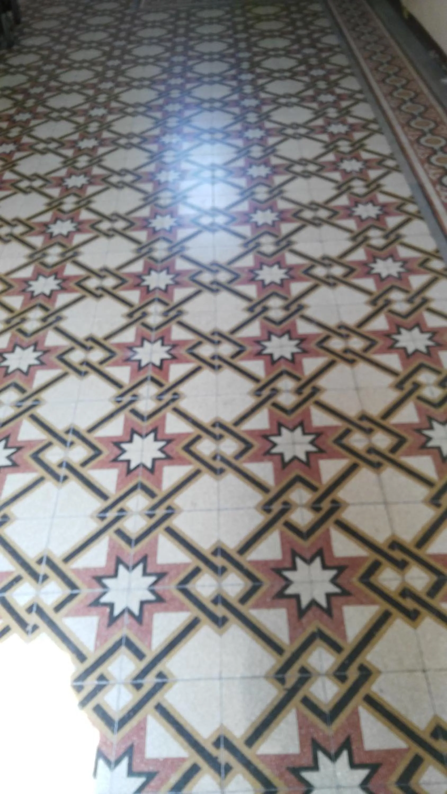 Decorative detail in AL 32 B&B