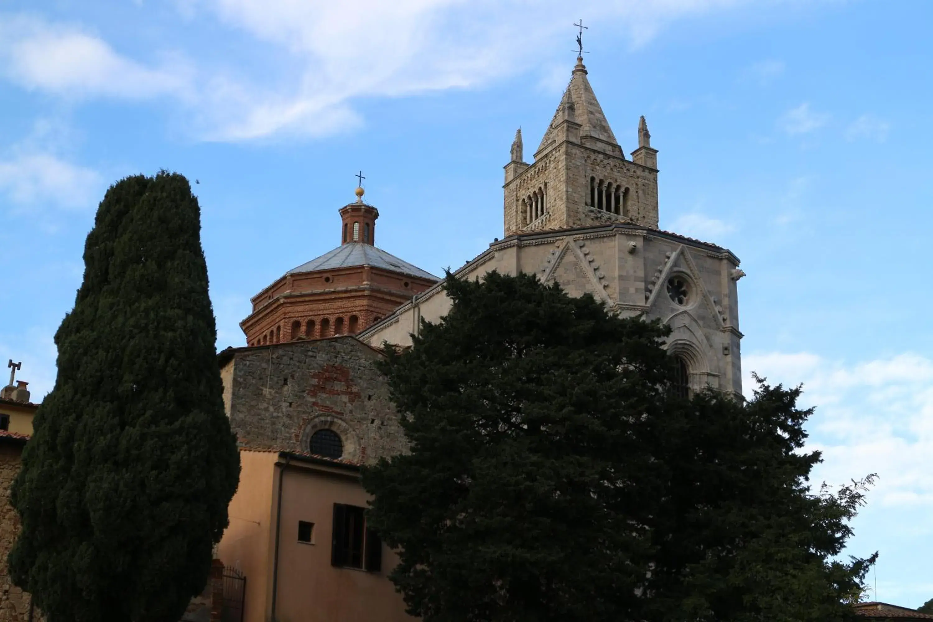 Double Room with Private Bathroom in AL 32 B&B Double Room with Private Bathroom in AL 32 B&B