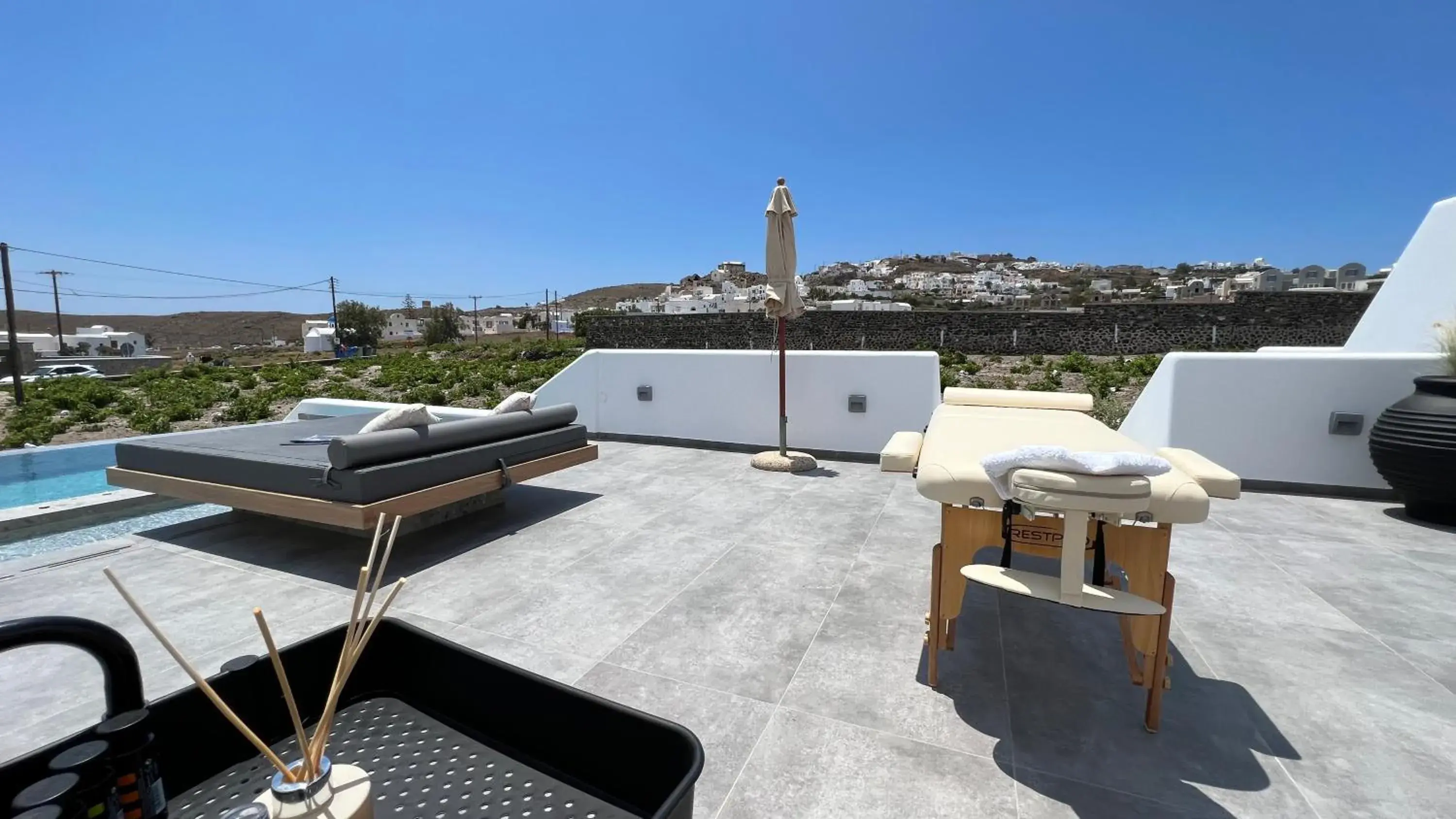 Junior Suite with Private Pool & Jetted Tub in Vineyard Exclusive Suites Junior Suite with Private Pool & Jetted Tub in Vineyard Exclusive Suites