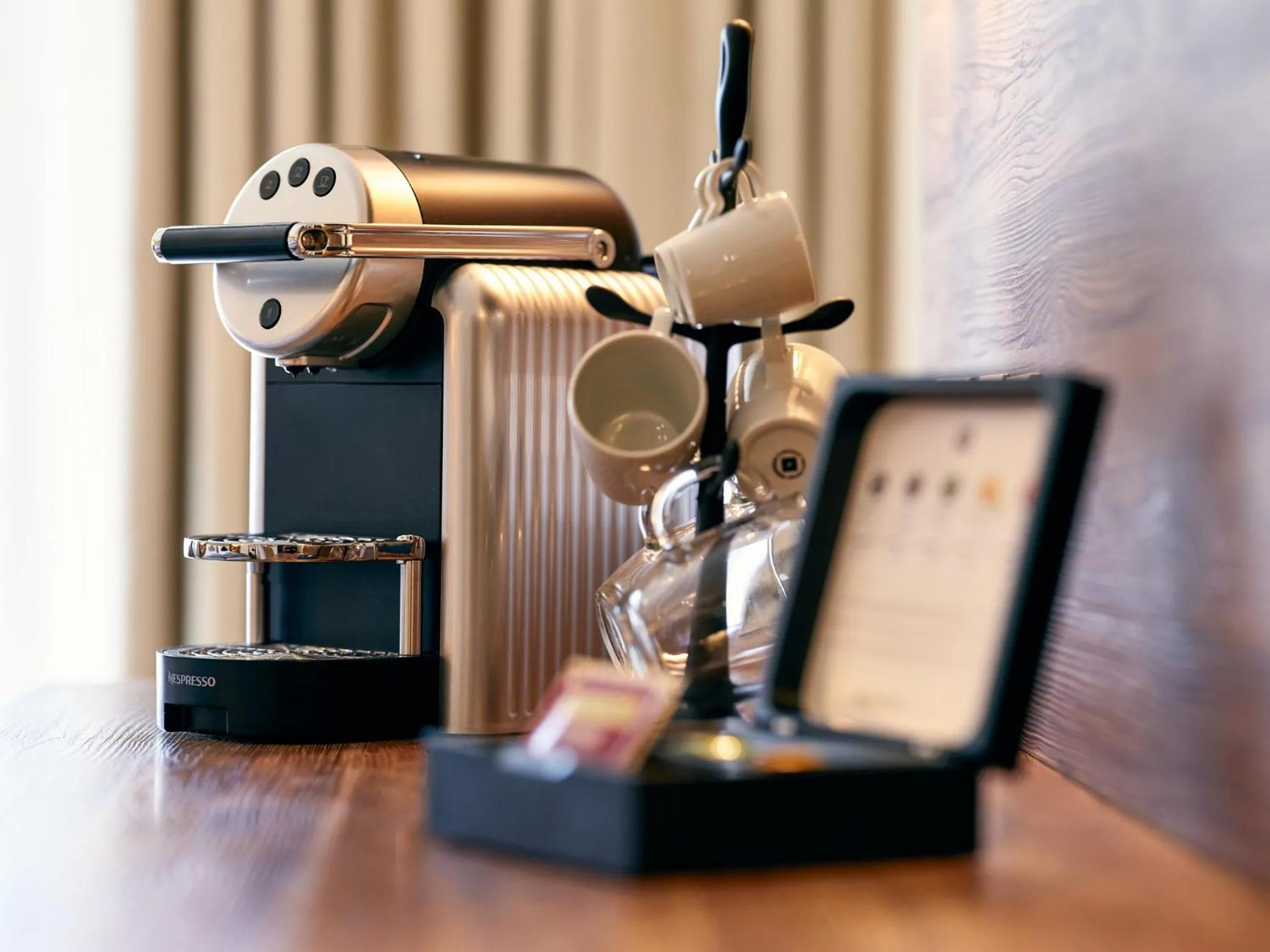 Coffee/tea facilities in Hotel Ambassador Zermatt