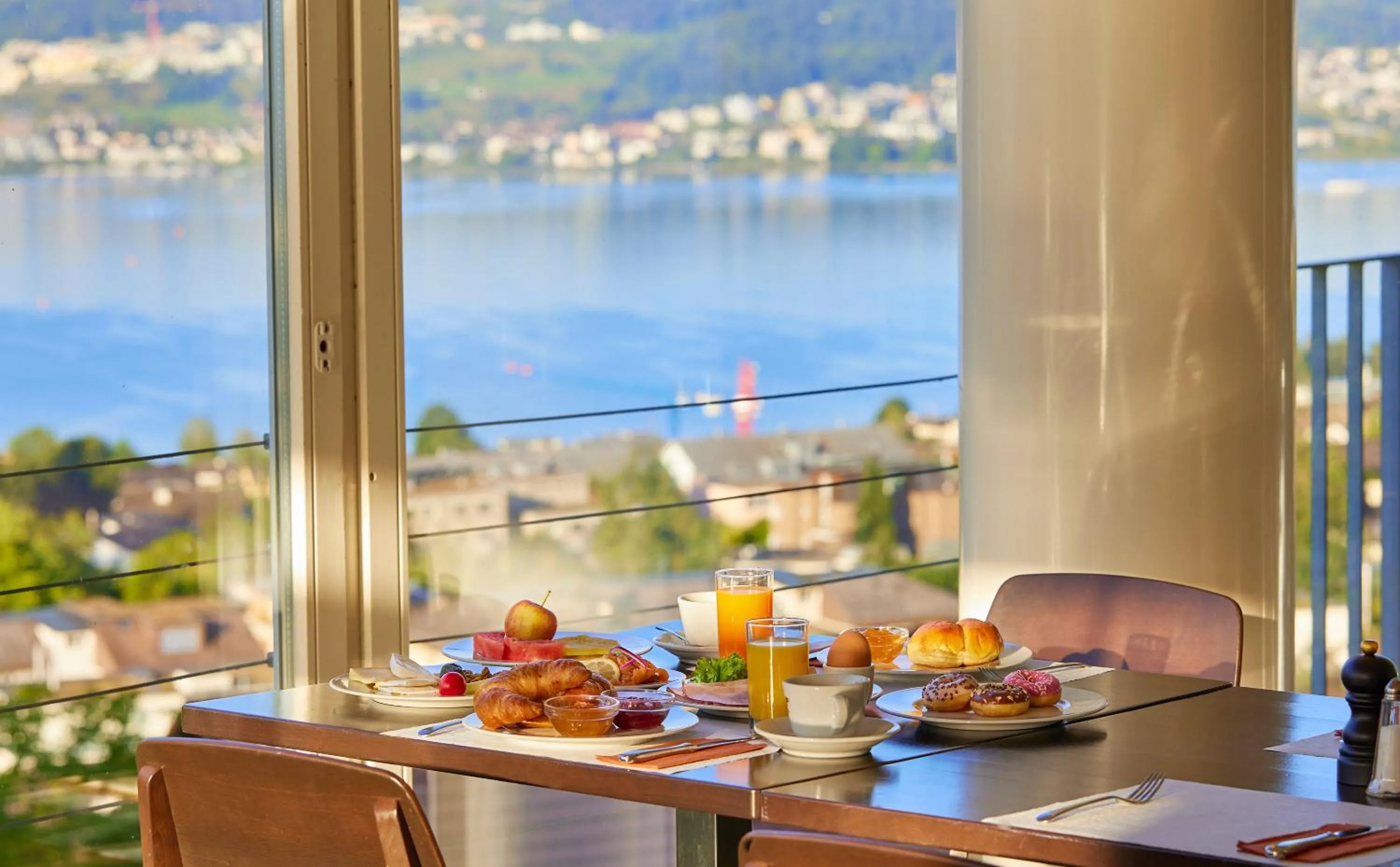 Restaurant/places to eat in Hotel Boldern