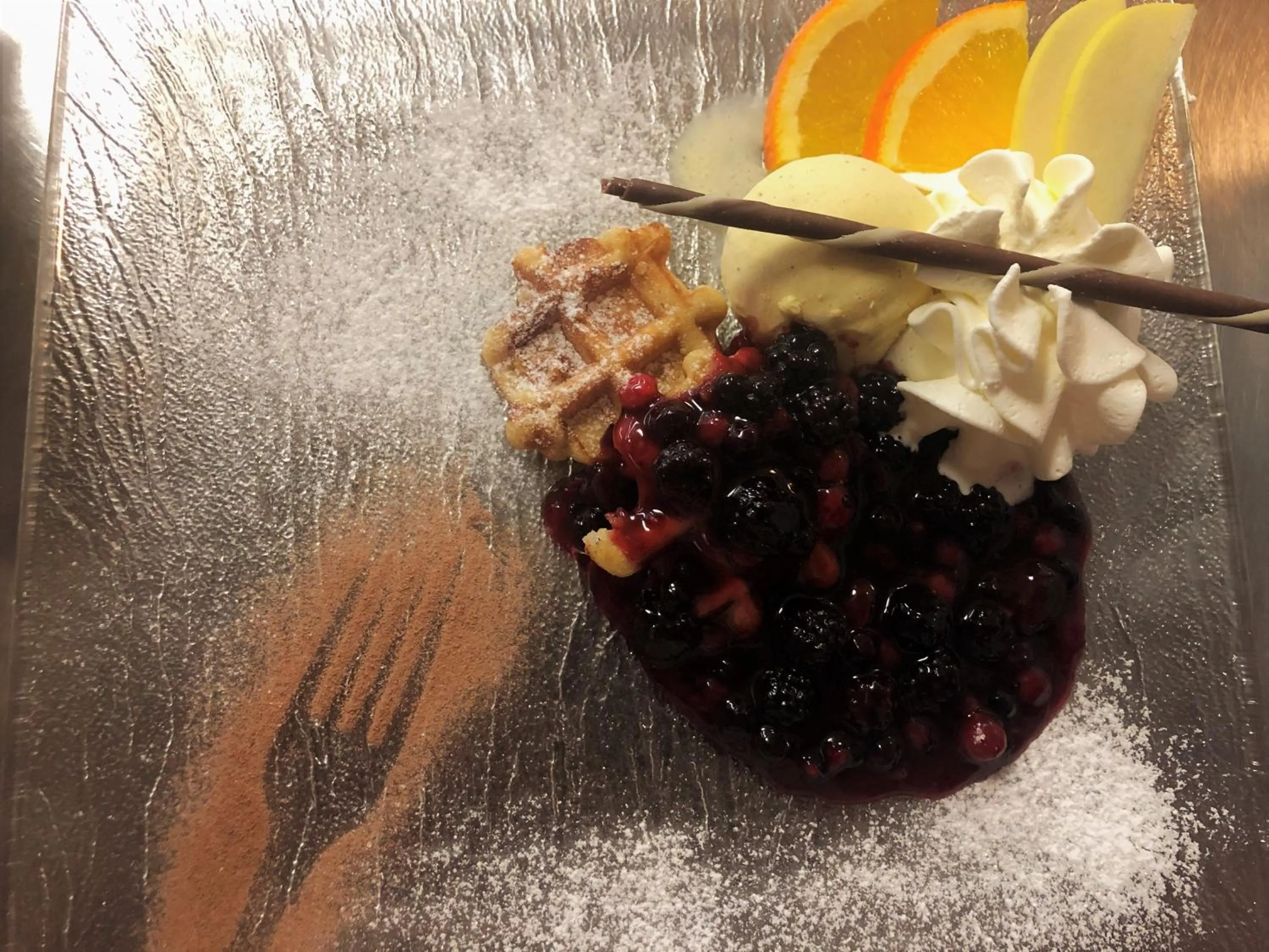 Restaurant/places to eat in Hotel Châlet Du Lac