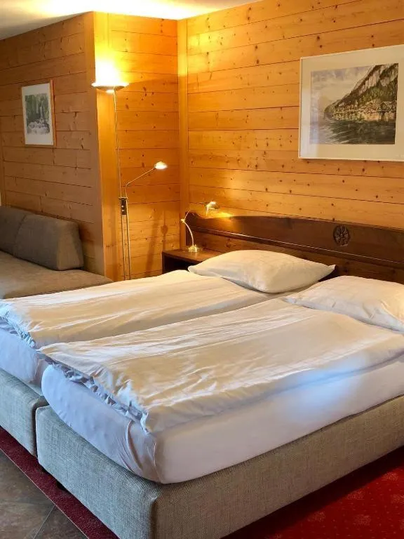Bed in Hotel Châlet Du Lac
