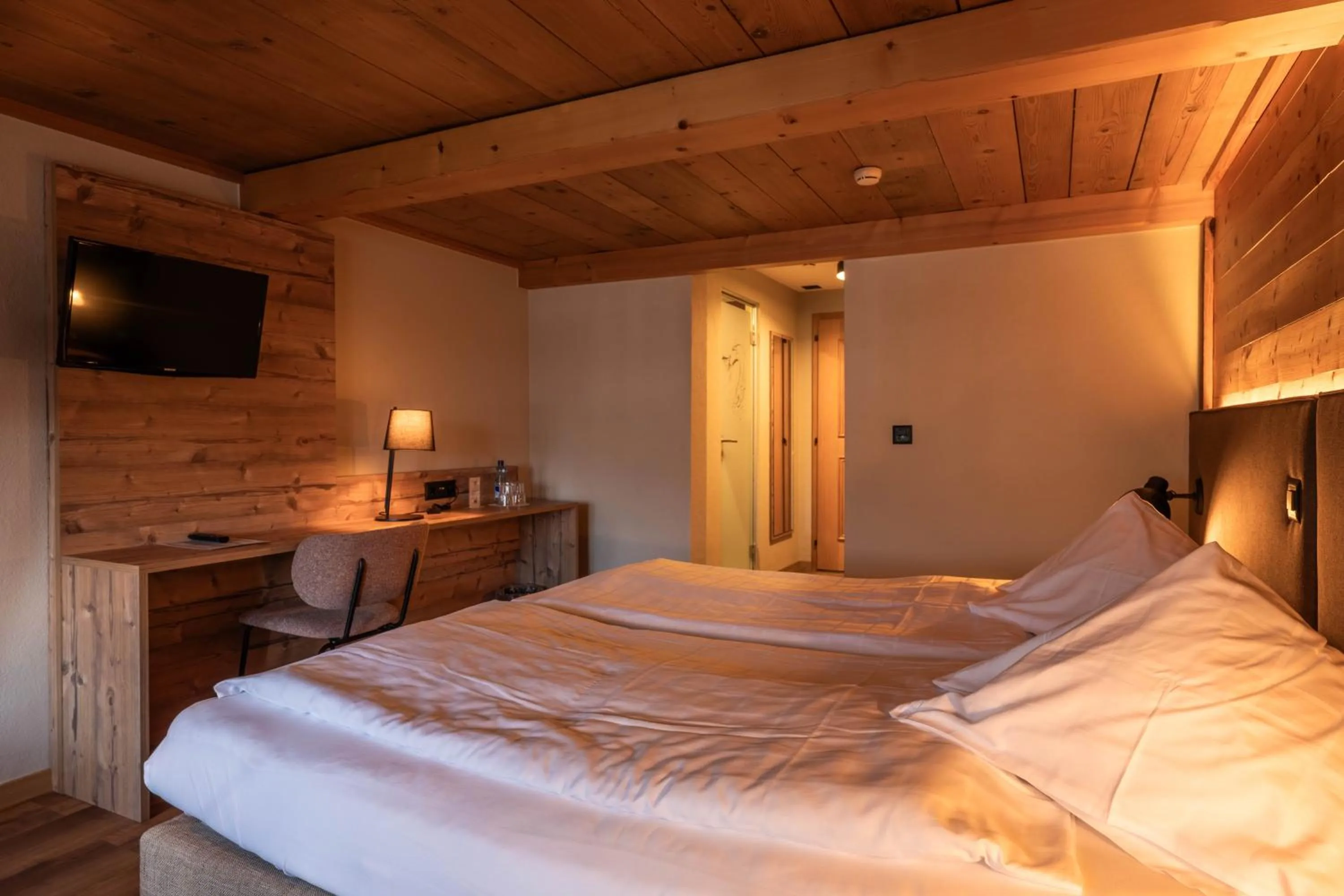 Bed in Hotel Châlet Du Lac