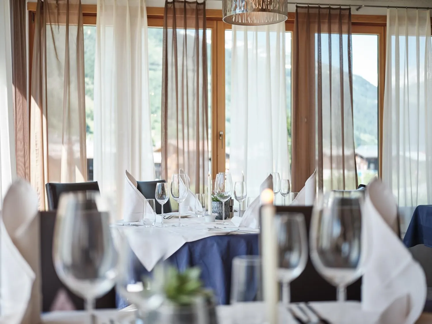 Restaurant/places to eat in Hotel Hubertus