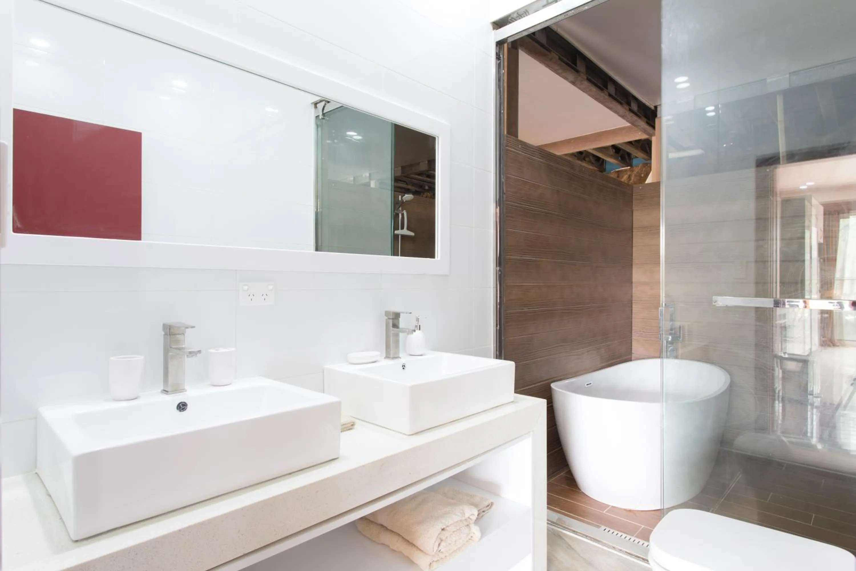 Bathroom in Kia Orana Villas and Spa