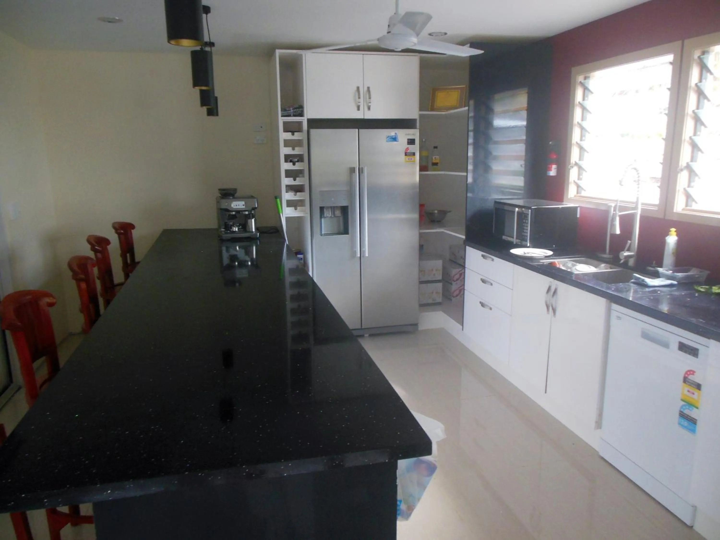 Restaurant/places to eat in Kia Orana Villas and Spa