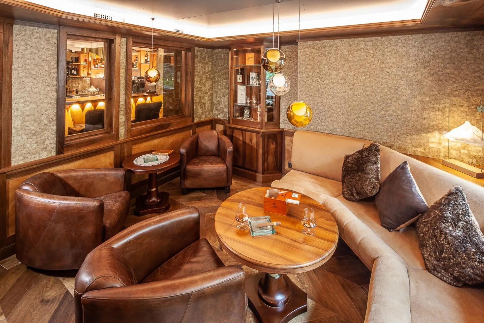 Restaurant/places to eat in Hotel Sonne