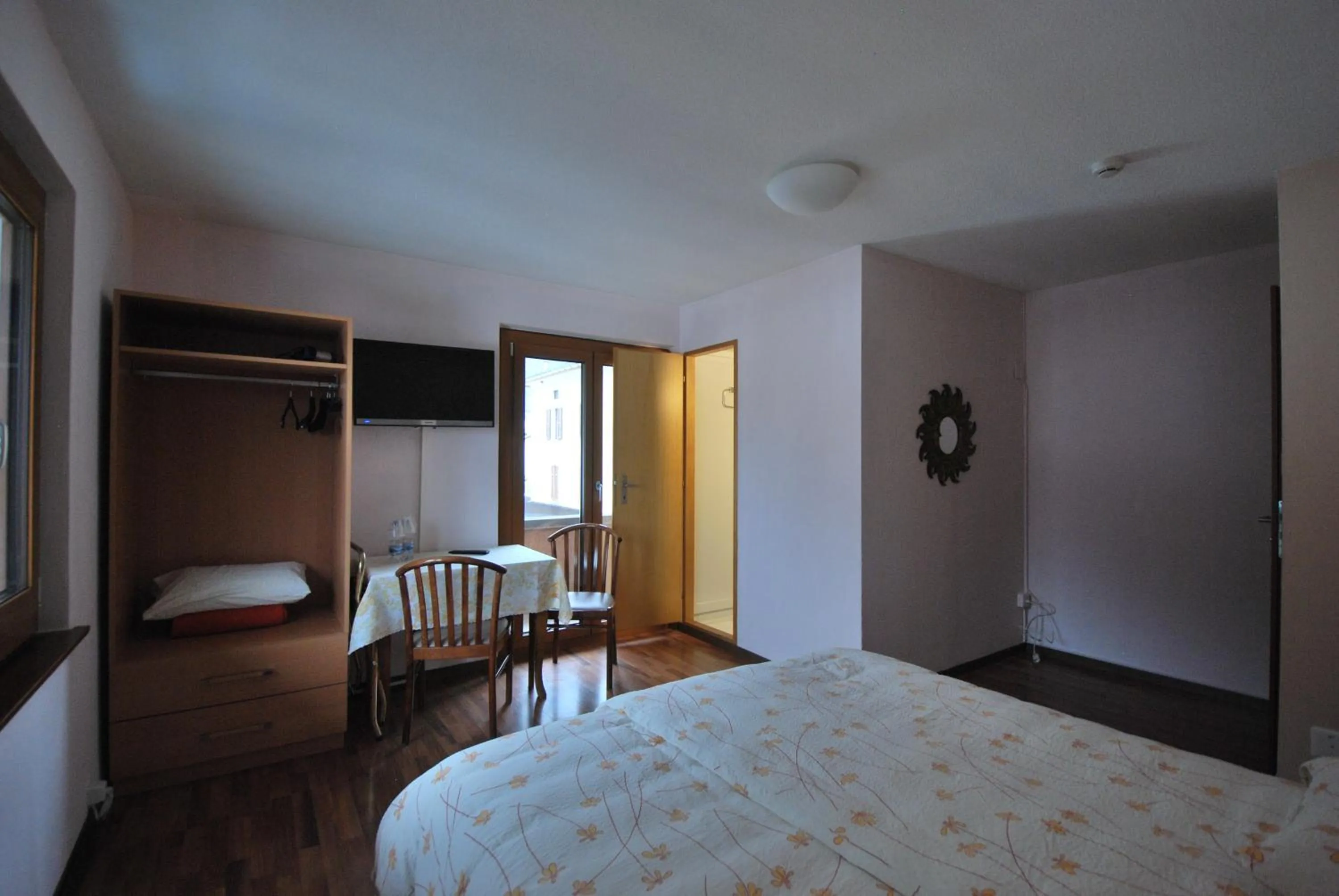 Shower, Bed in Hotel Ristorante Baldi