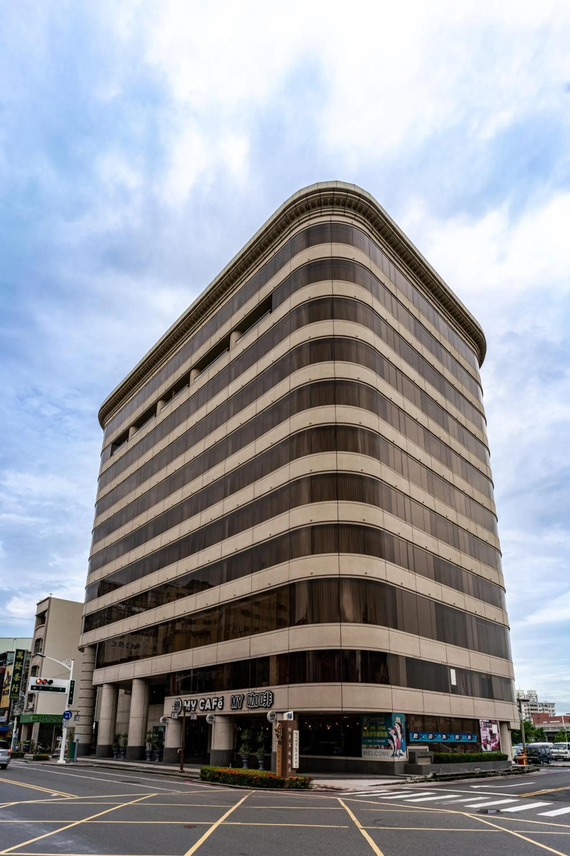 Property building in Fish Hotel-Pingtung