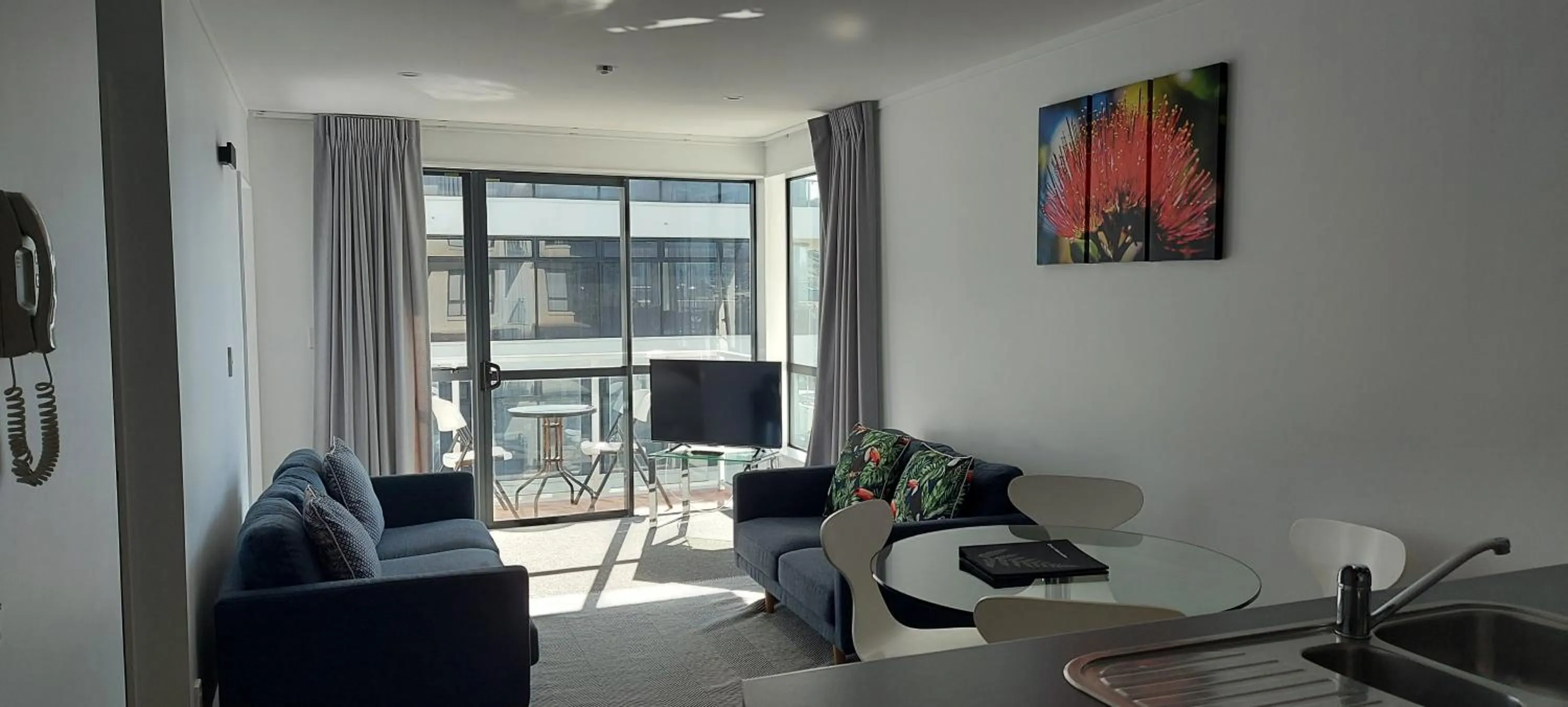 Lounge or bar in The Atrium