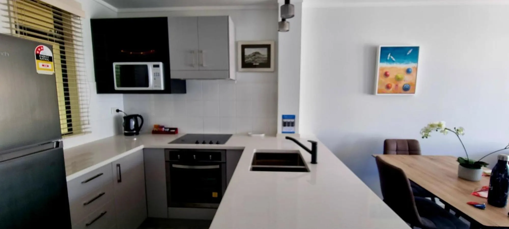 Kitchen or kitchenette in The Atrium