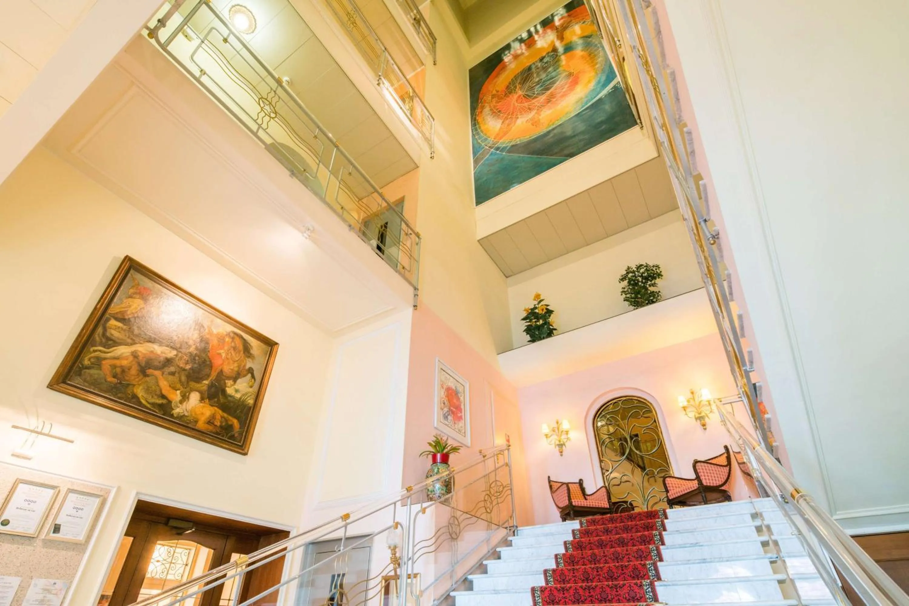 Lobby or reception in Best Western Hotel Bellevue au Lac