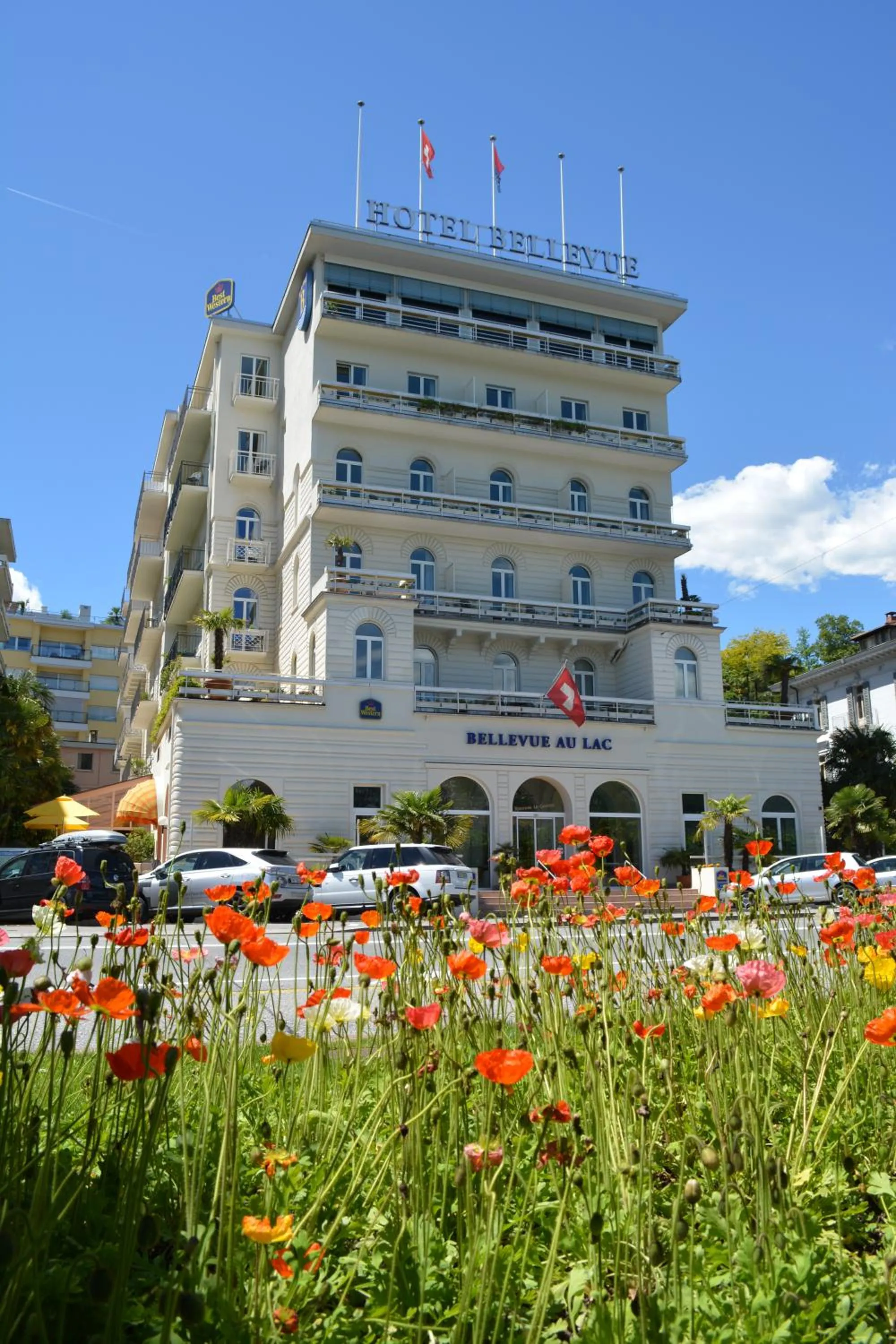 Property building in Best Western Hotel Bellevue au Lac