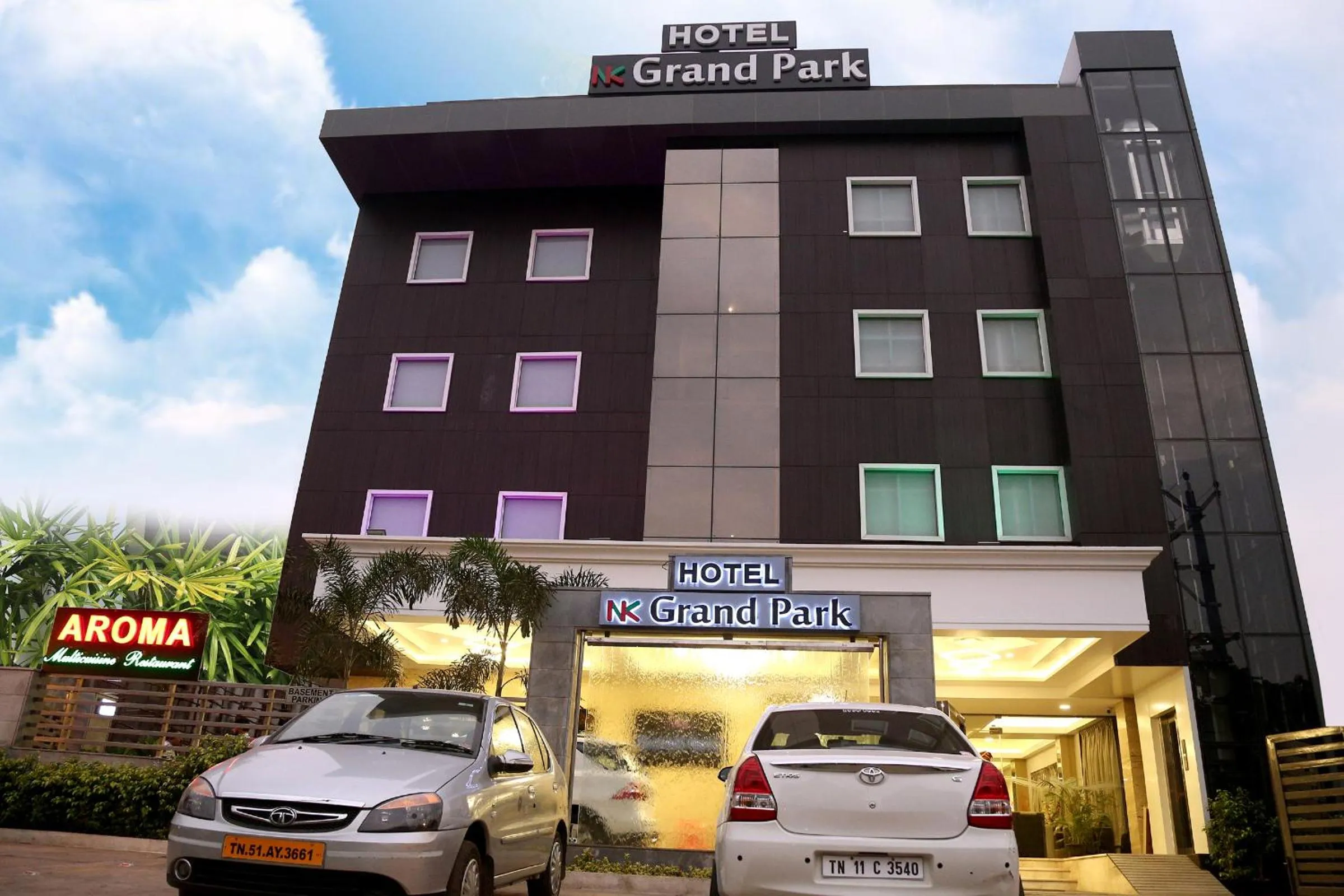 Property building in Hotel Nk Grand Park Airport Hotel
