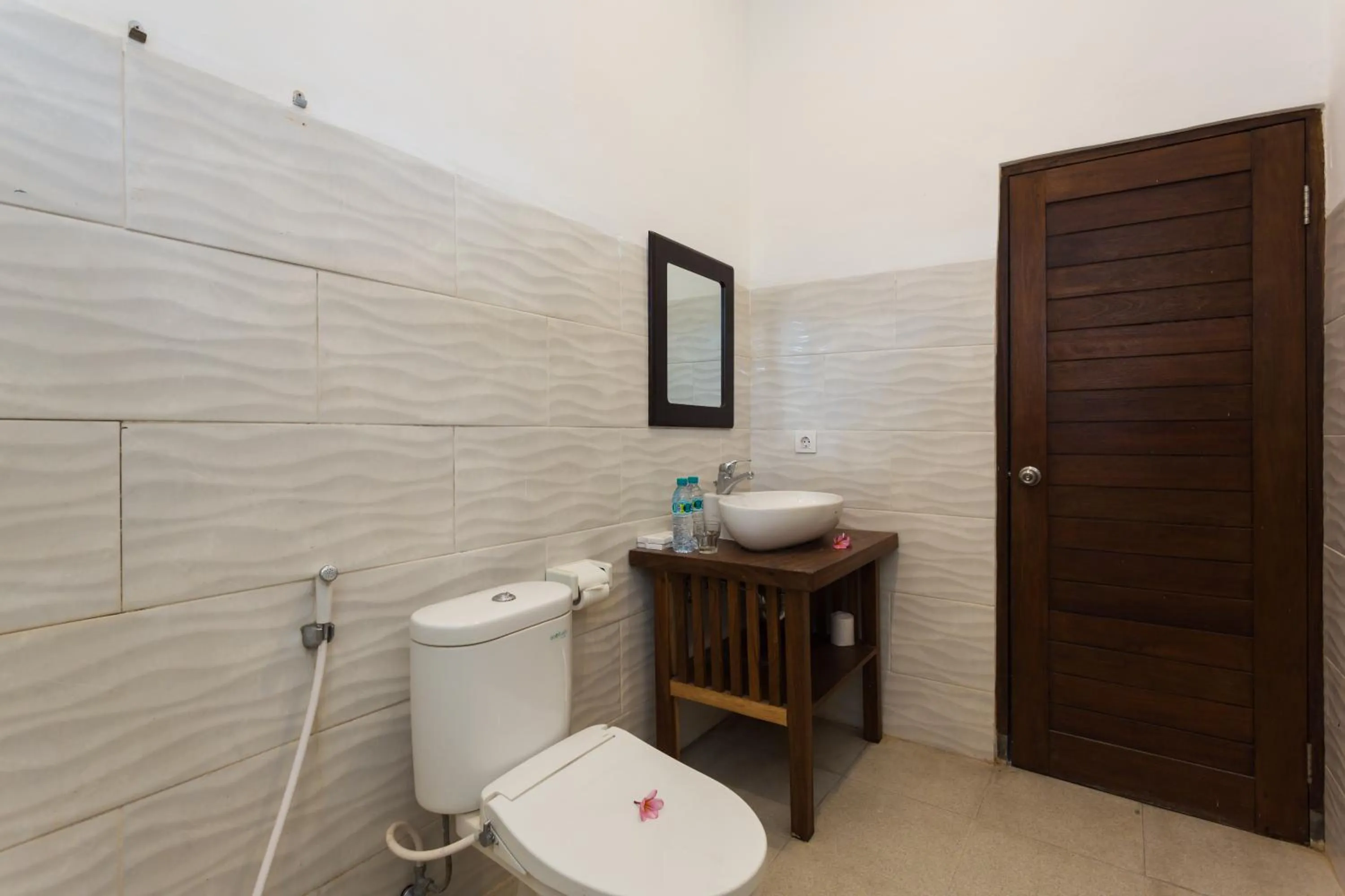 Toilet in Paisa Villa Seminyak