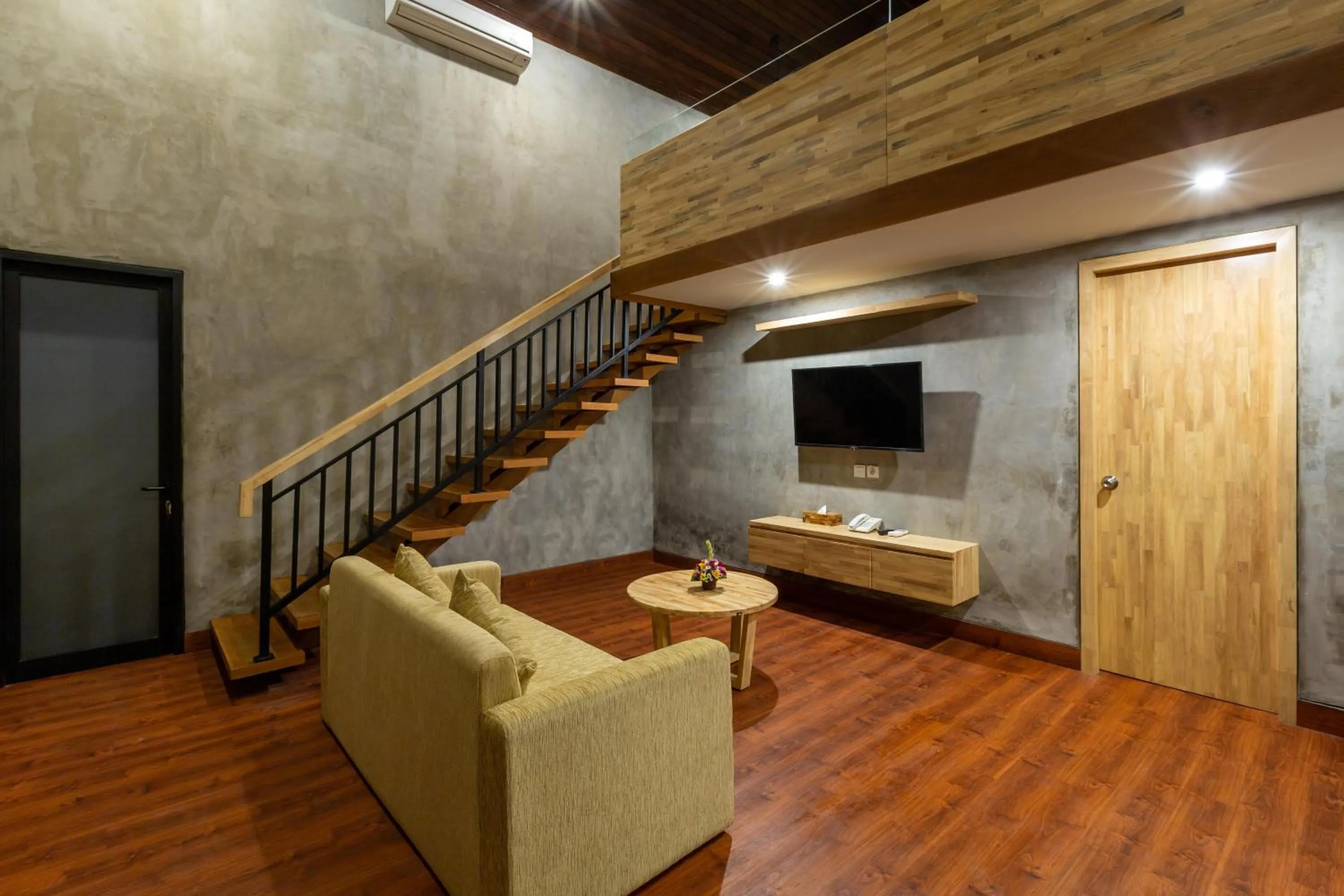 TV and multimedia in Paisa Villa Seminyak