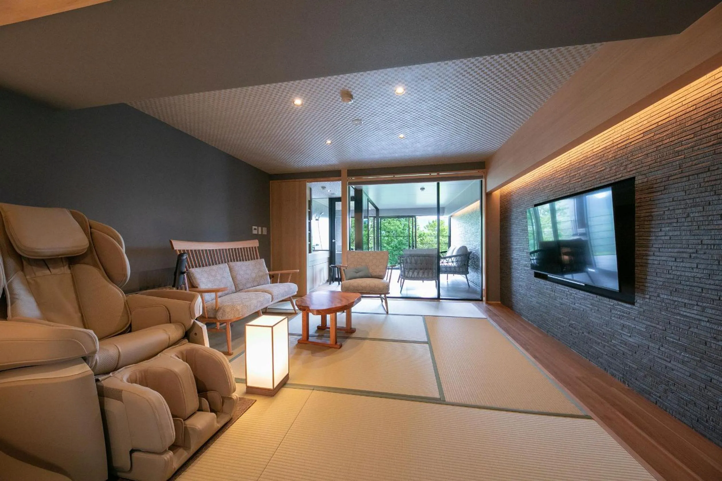 Photo of the whole room in Hotel Higashidate