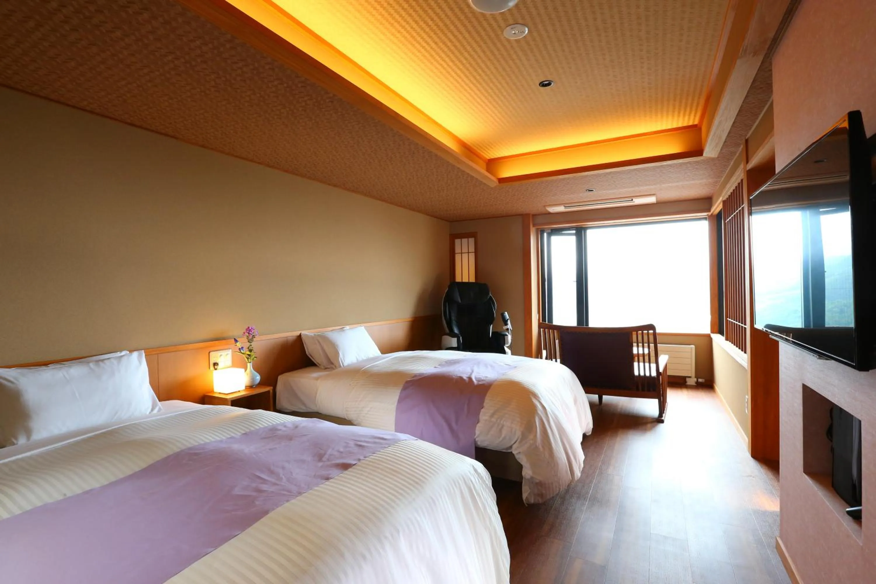 Photo of the whole room, Bed in Hotel Higashidate