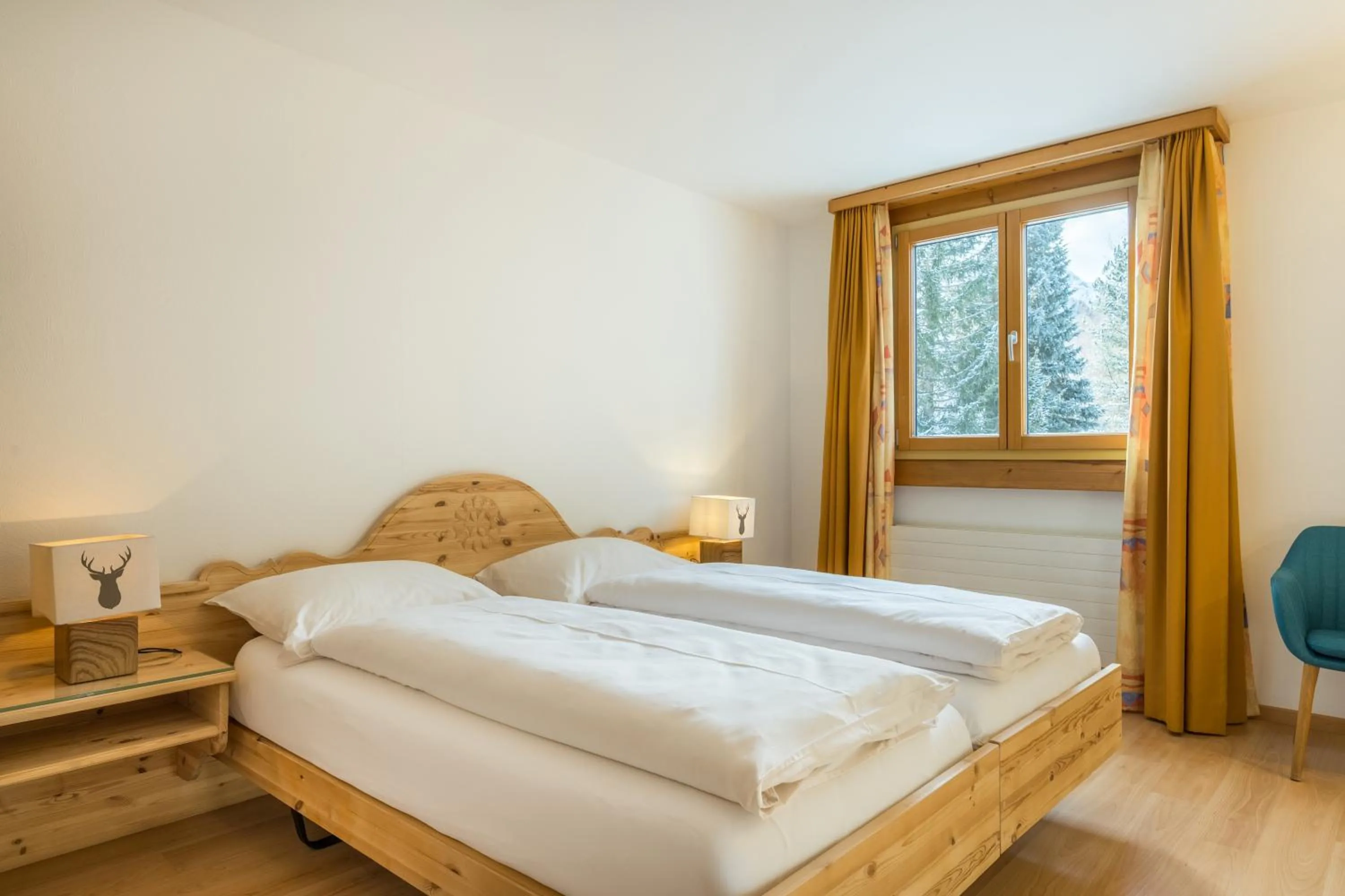 Bed in Hotel Chesa Surlej