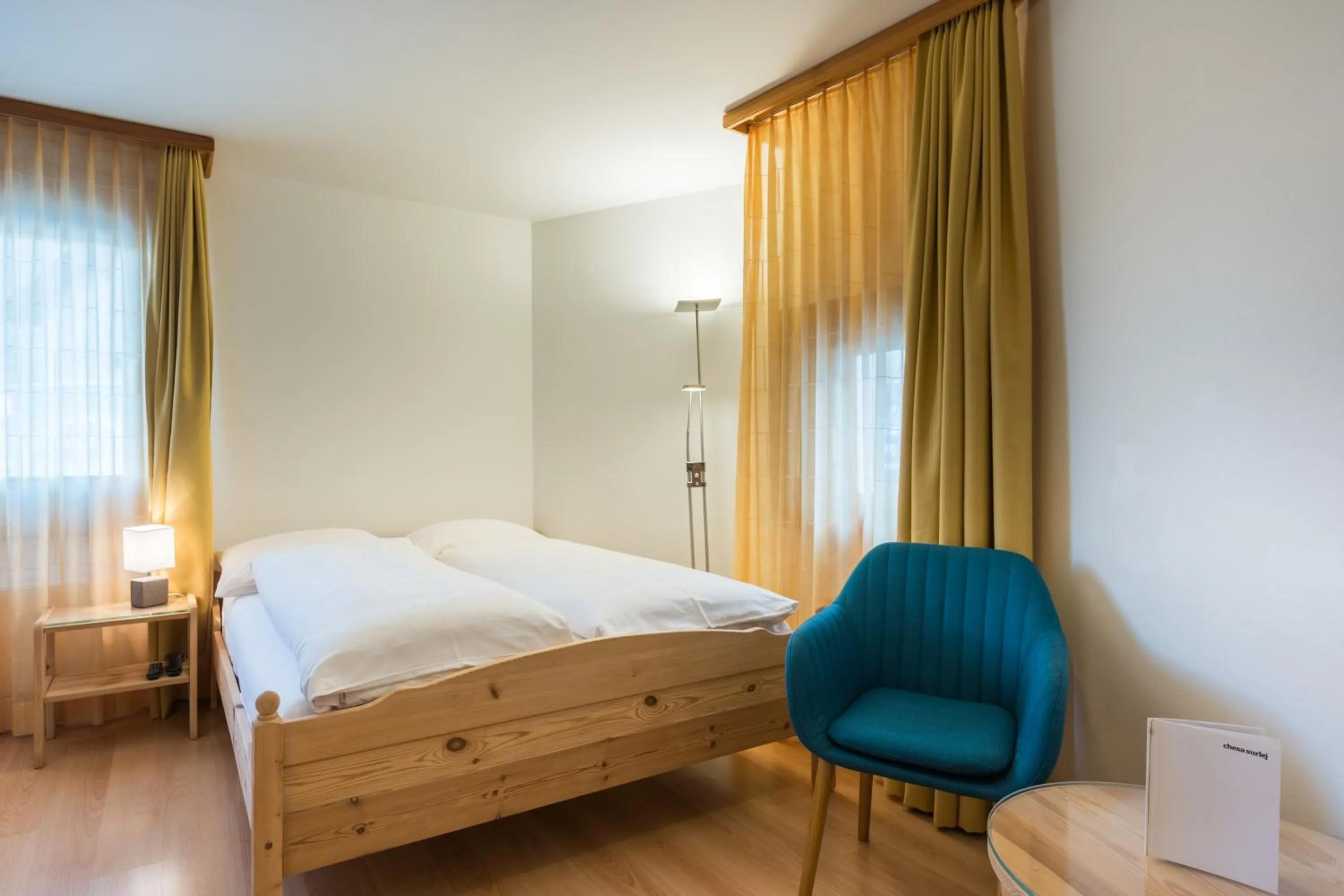 Bed in Hotel Chesa Surlej