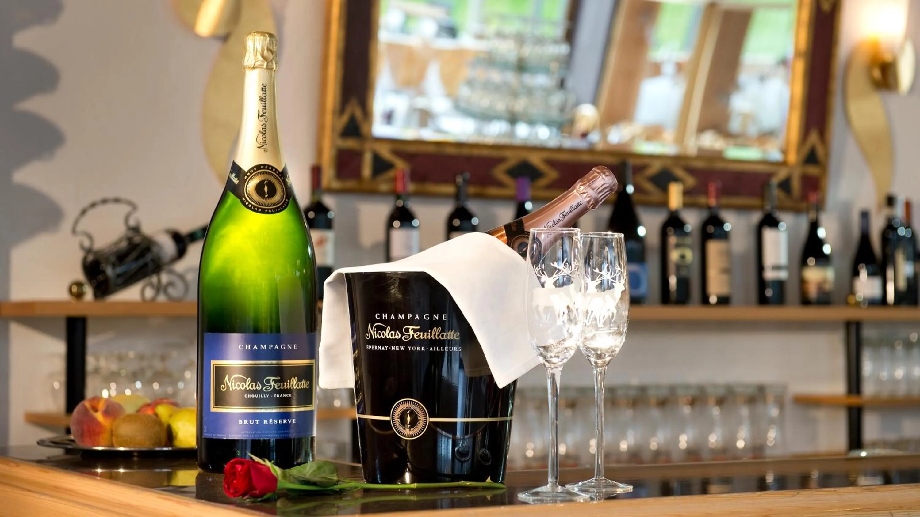 Restaurant/places to eat in Hotel Chesa Surlej