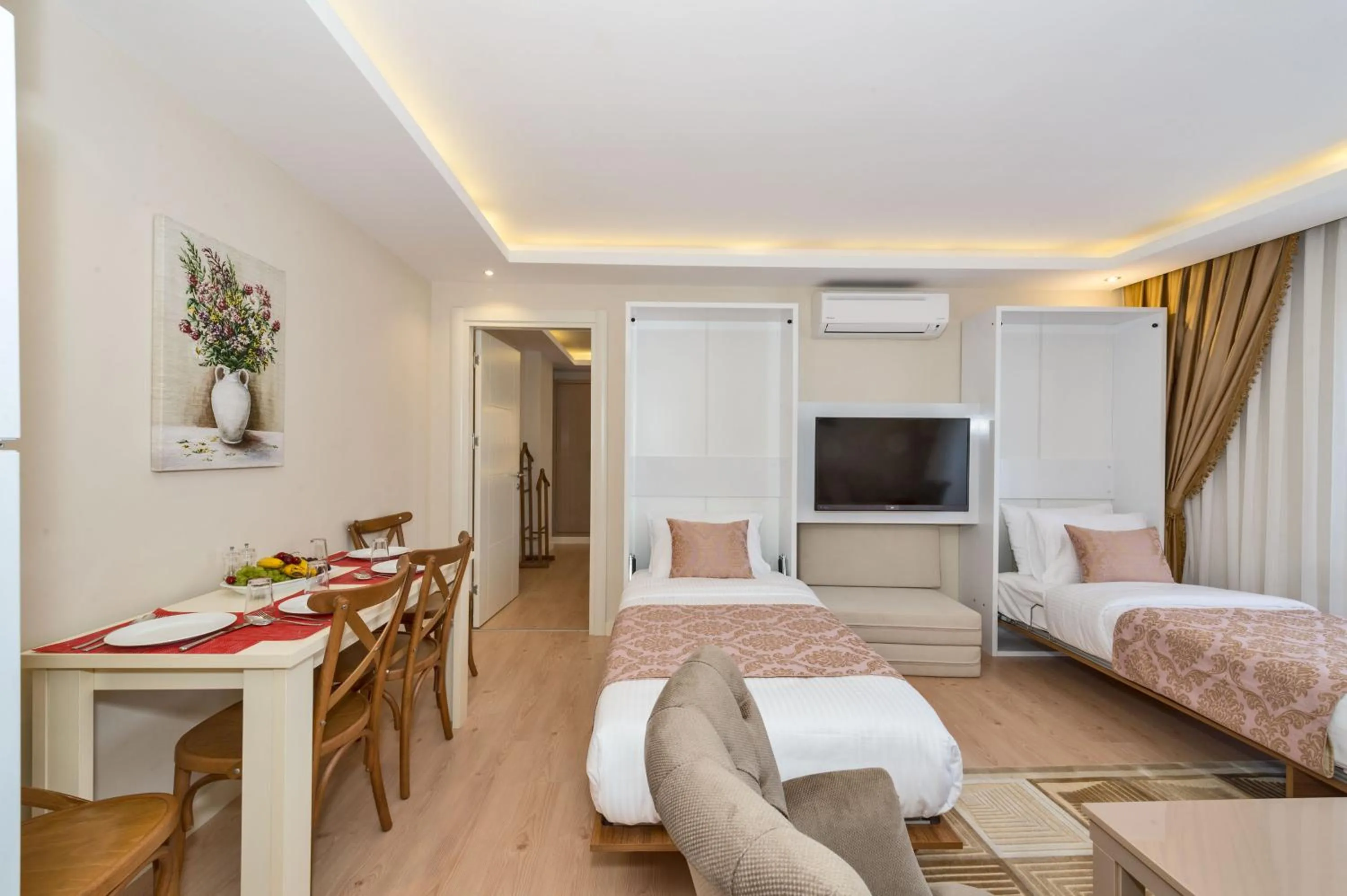 TV and multimedia, Bed in Gen Suites