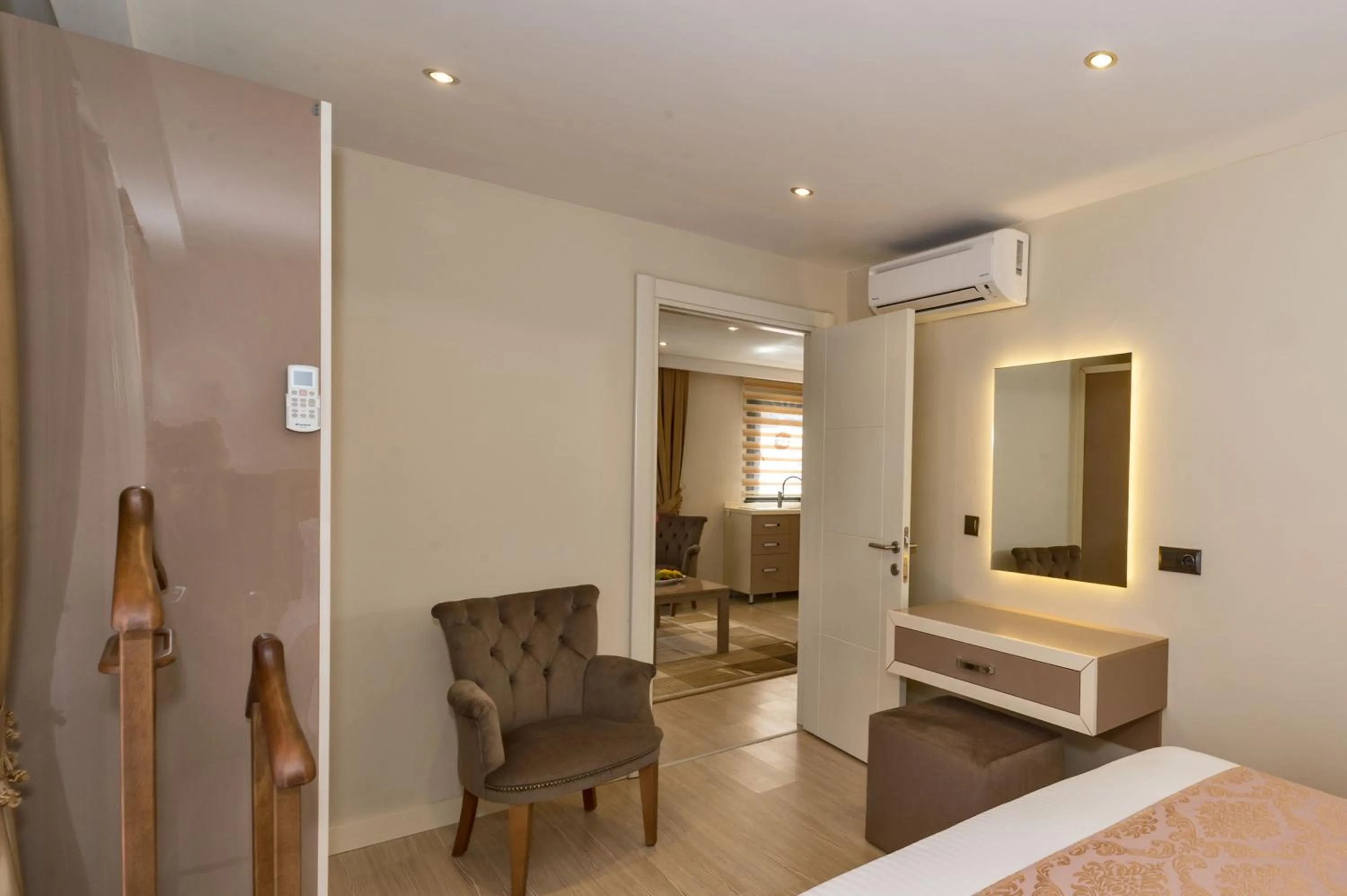 Kitchen or kitchenette in Gen Suites