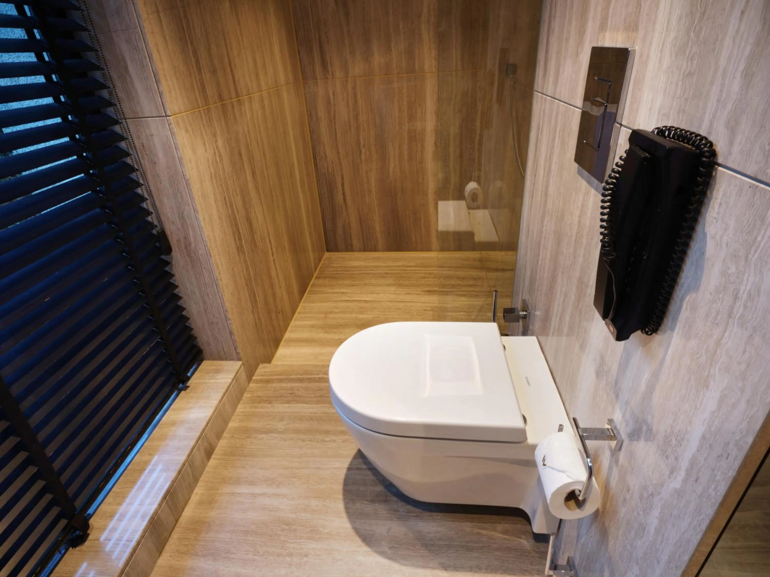 Toilet in Metropolitan Hotels Bosphorus - Special Category