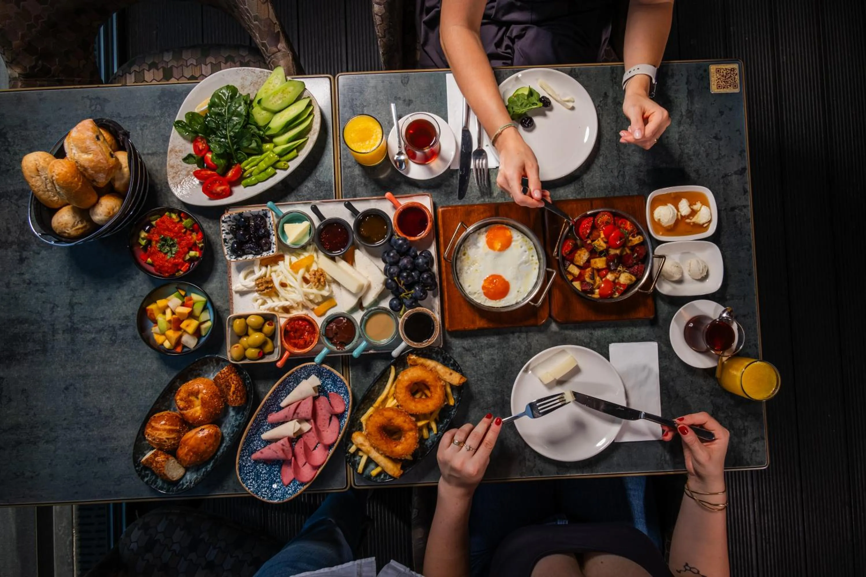 Breakfast in Metropolitan Hotels Bosphorus - Special Category