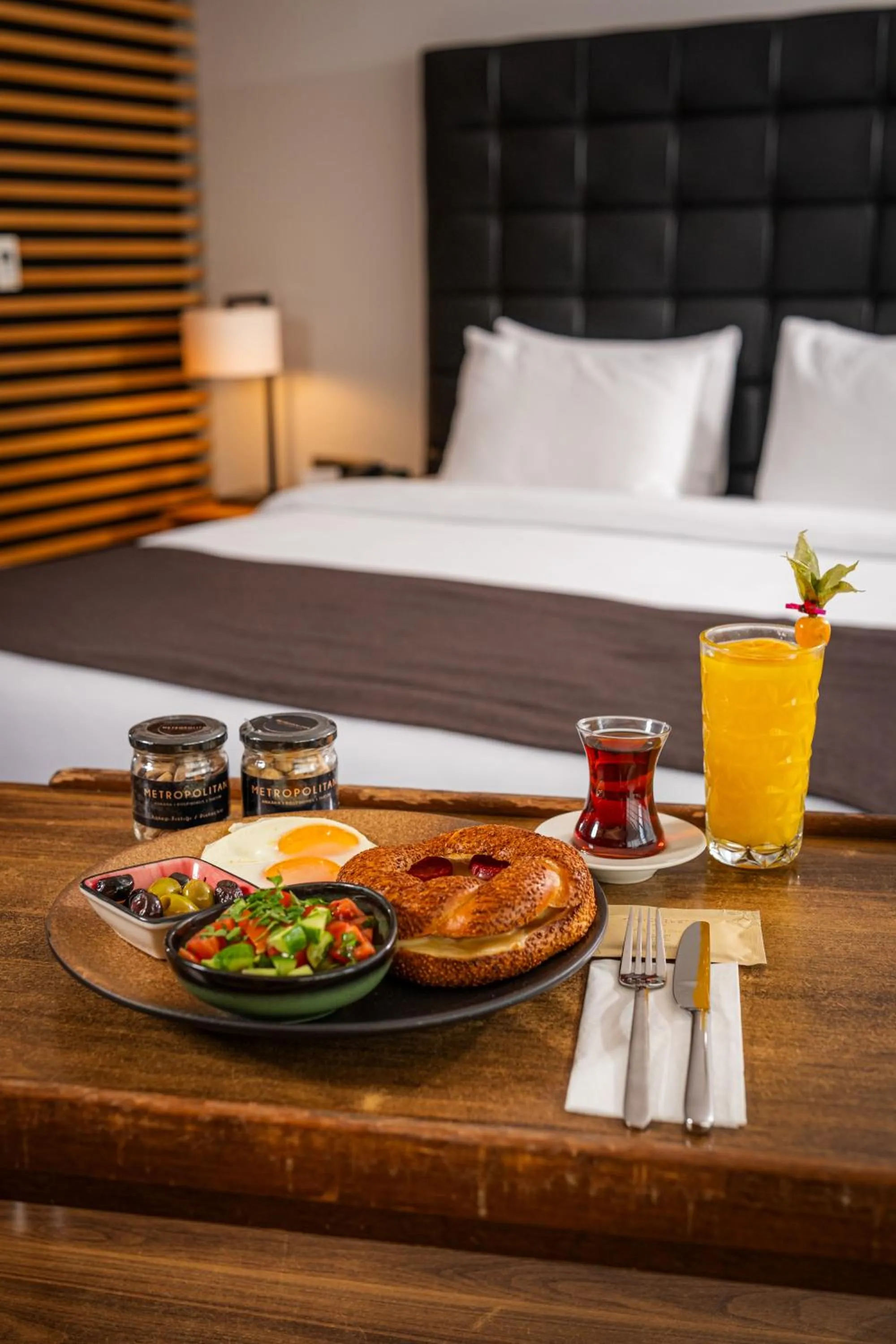 Food and drinks, Bed in Metropolitan Hotels Bosphorus - Special Category