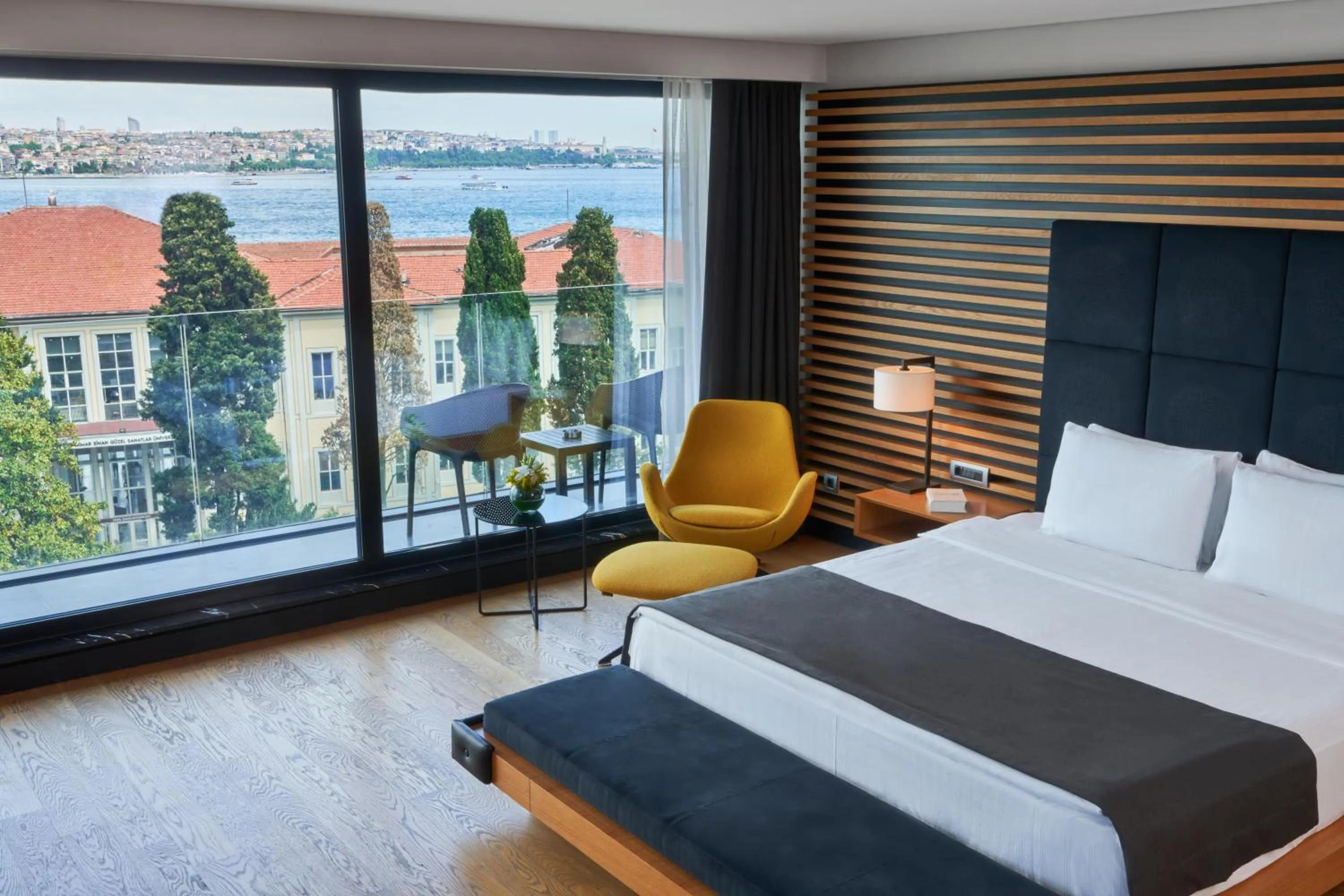 Balcony/Terrace, Bed in Metropolitan Hotels Bosphorus - Special Category