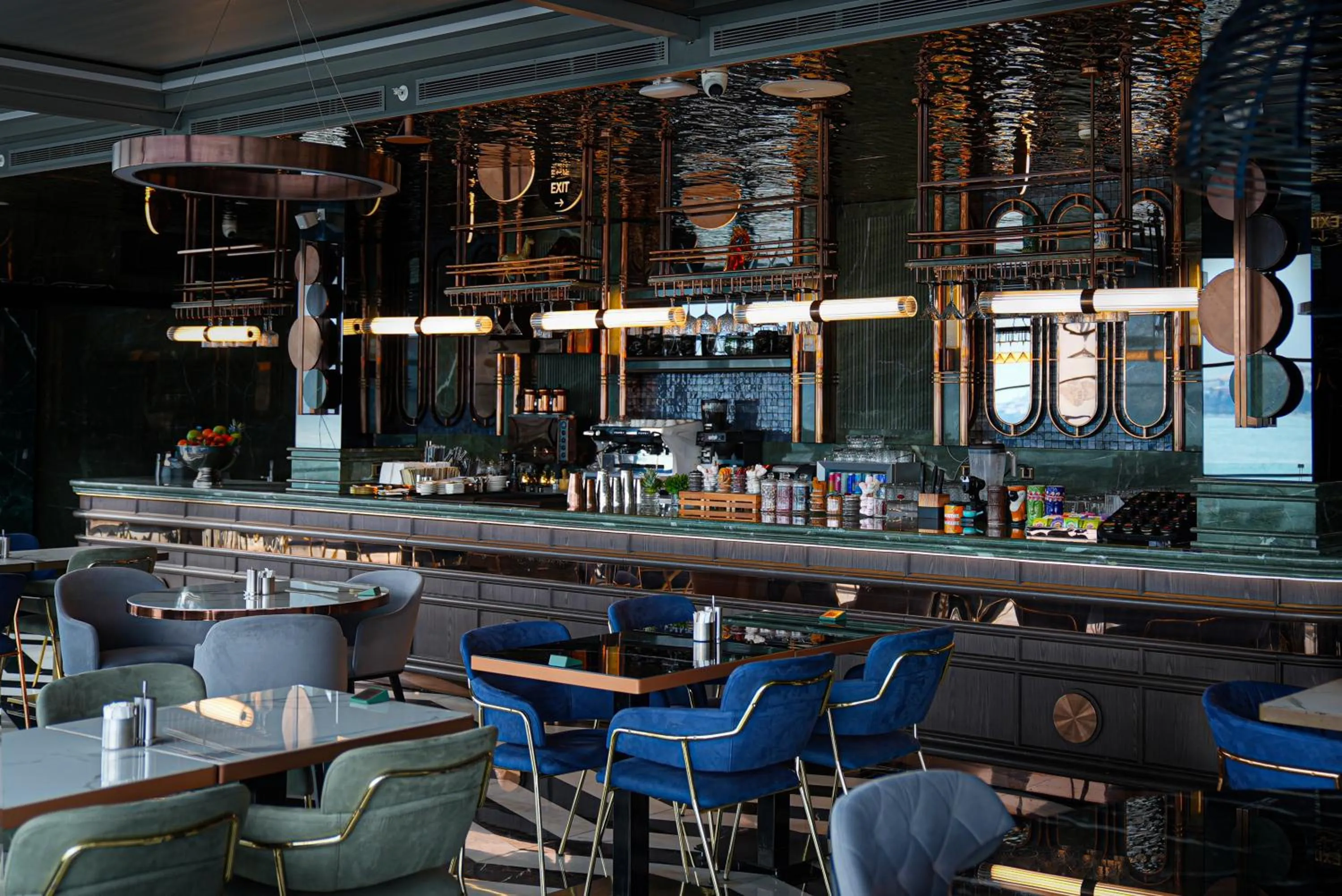 Restaurant/places to eat in Metropolitan Hotels Bosphorus - Special Category