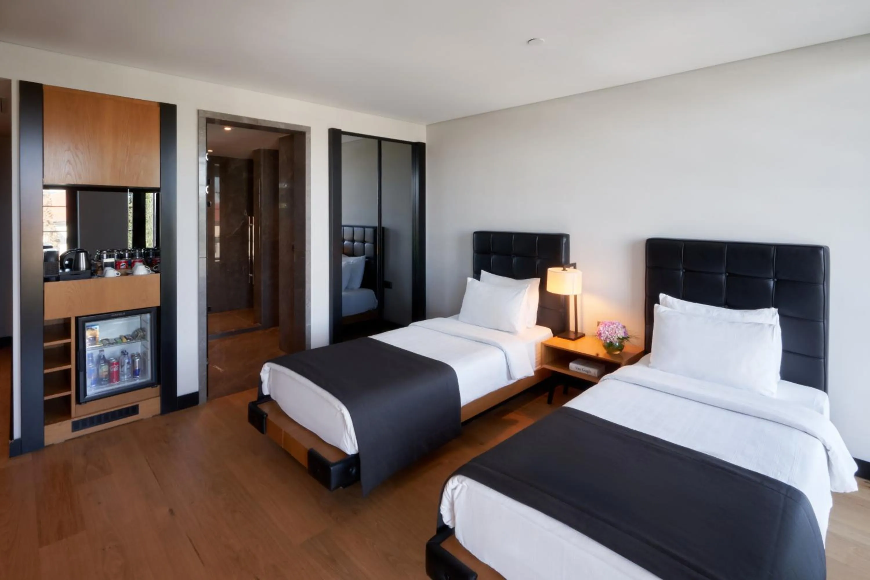 Photo of the whole room, Bed in Metropolitan Hotels Bosphorus - Special Category