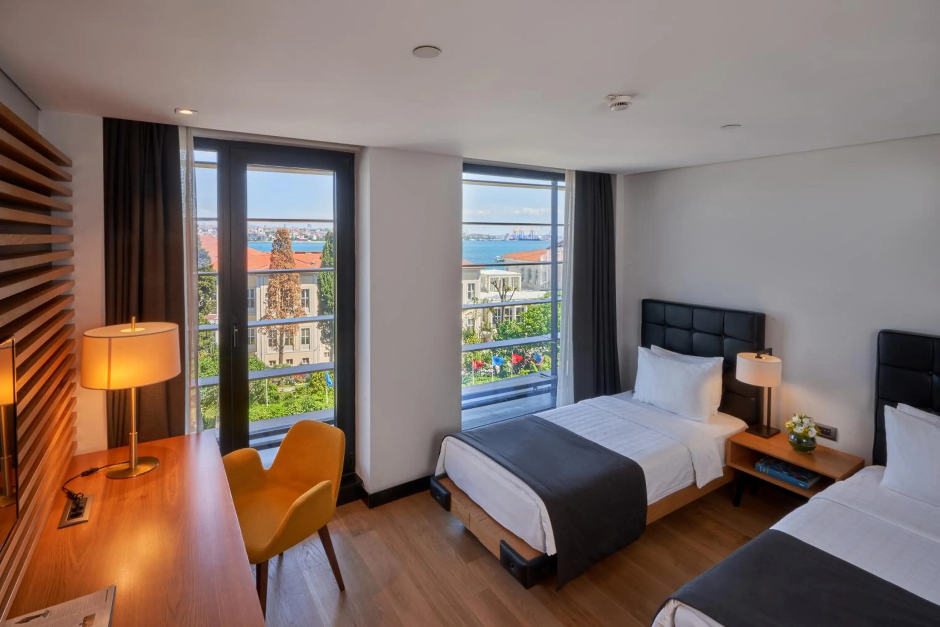Bed in Metropolitan Hotels Bosphorus - Special Category
