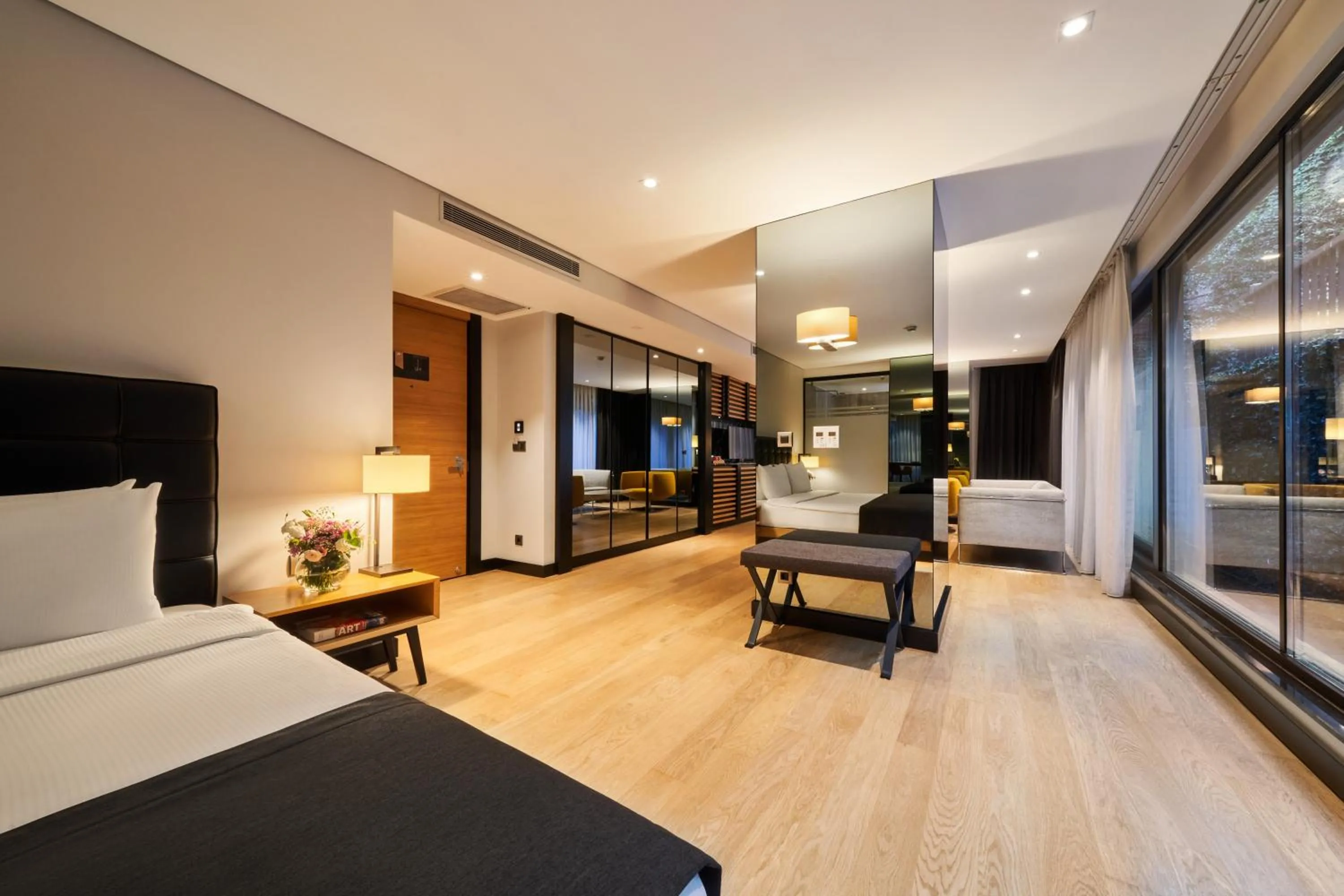 Bedroom, Bed in Metropolitan Hotels Bosphorus - Special Category